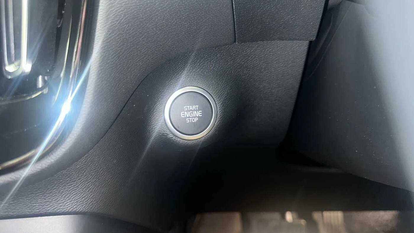 Volvo-XC40-image-20