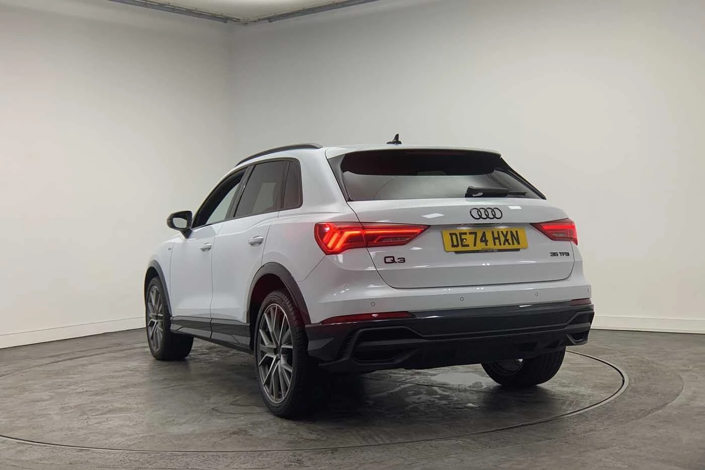 Audi-Q3-image-2