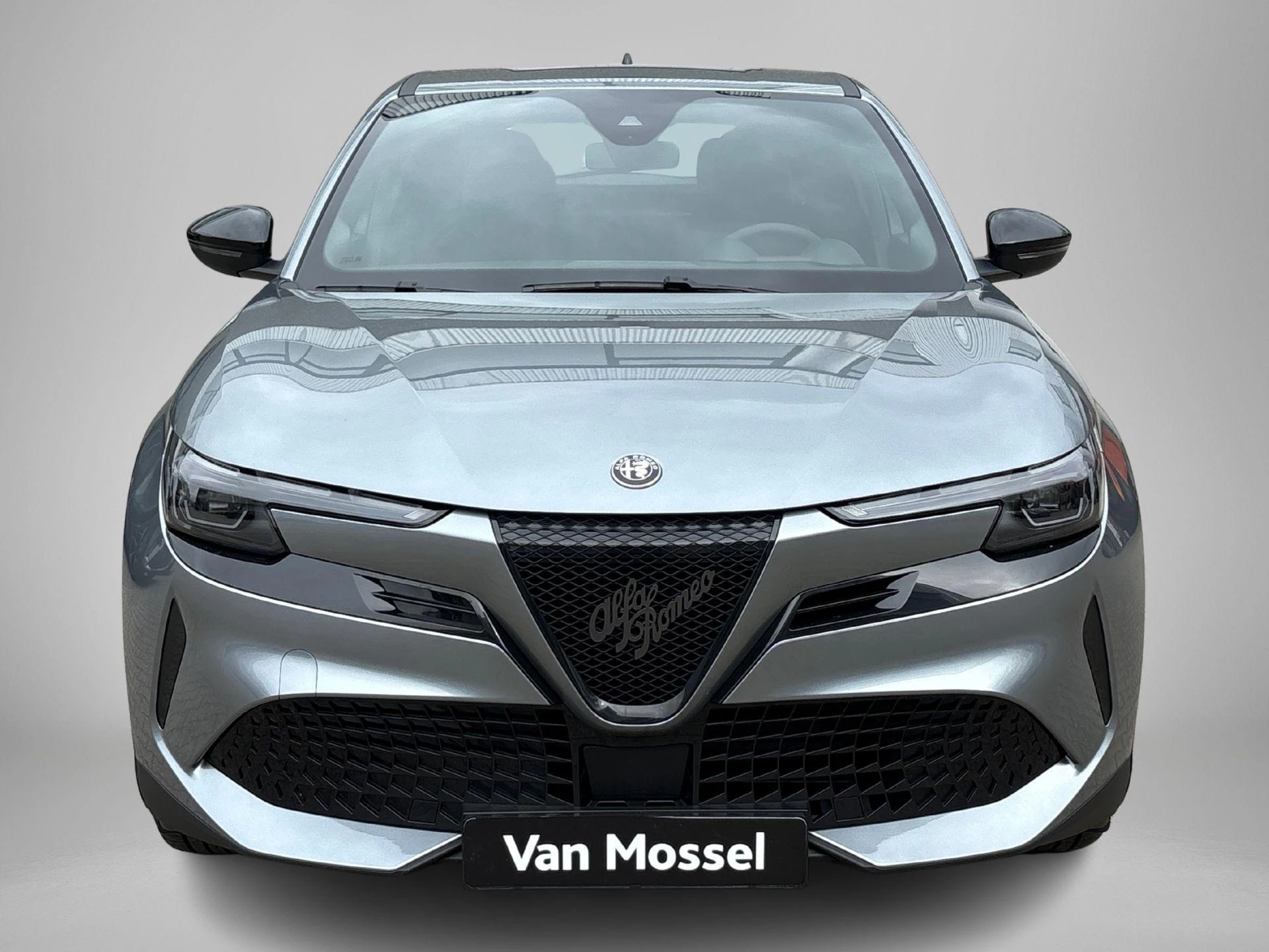 Alfa Romeo Junior Elettrica 54 kWh