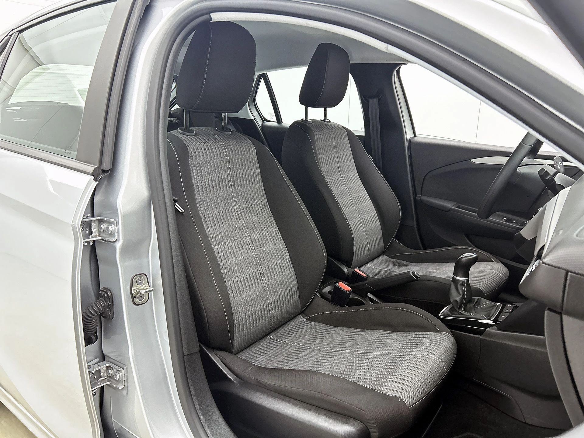 Opel-Corsa-image-35