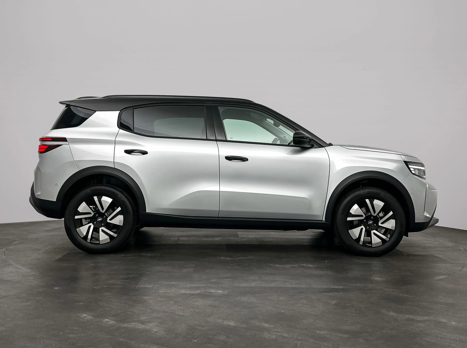 Opel-Frontera-image-4