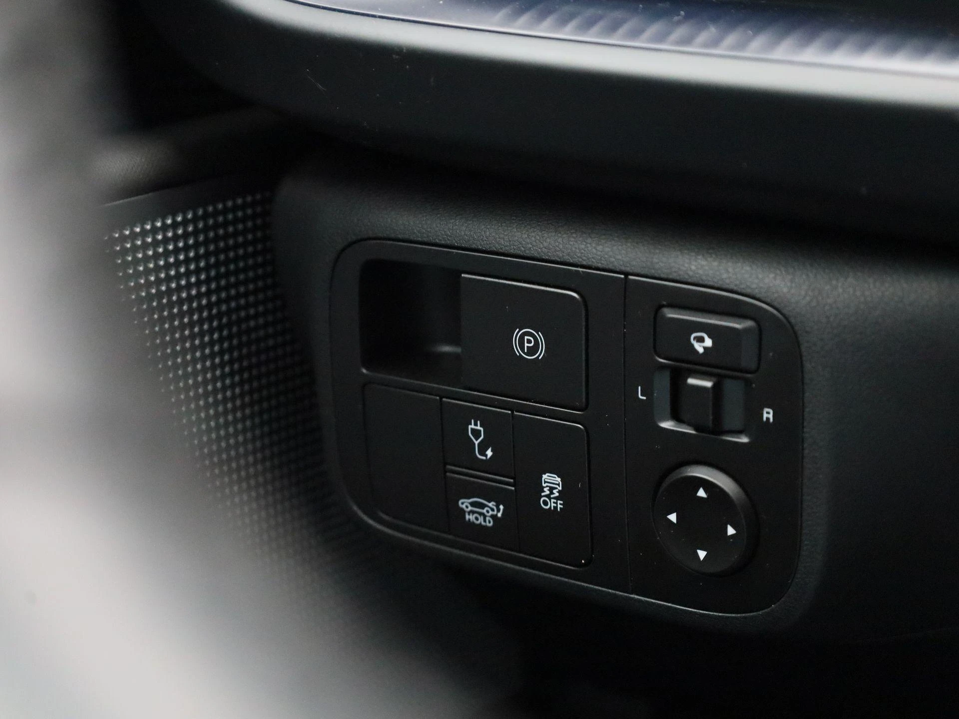 Hyundai-IONIQ 6-image-30