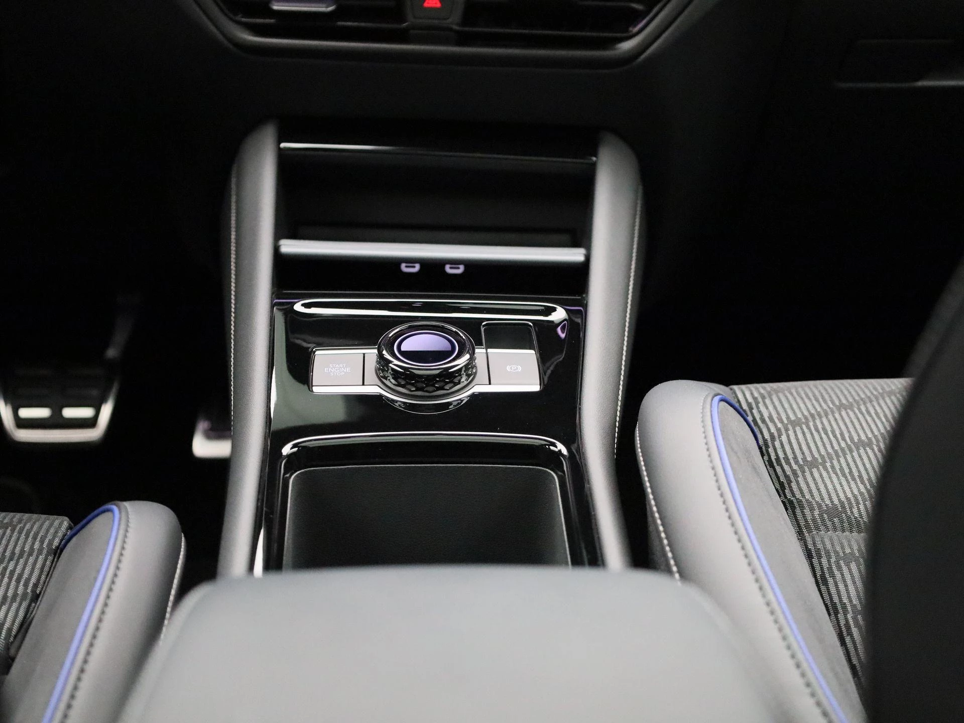 Volkswagen-Tayron-image-9