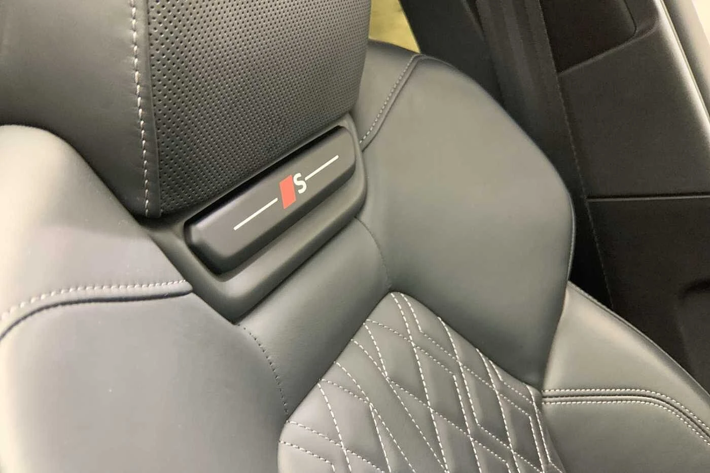 Audi-Q6 e-tron-image-19