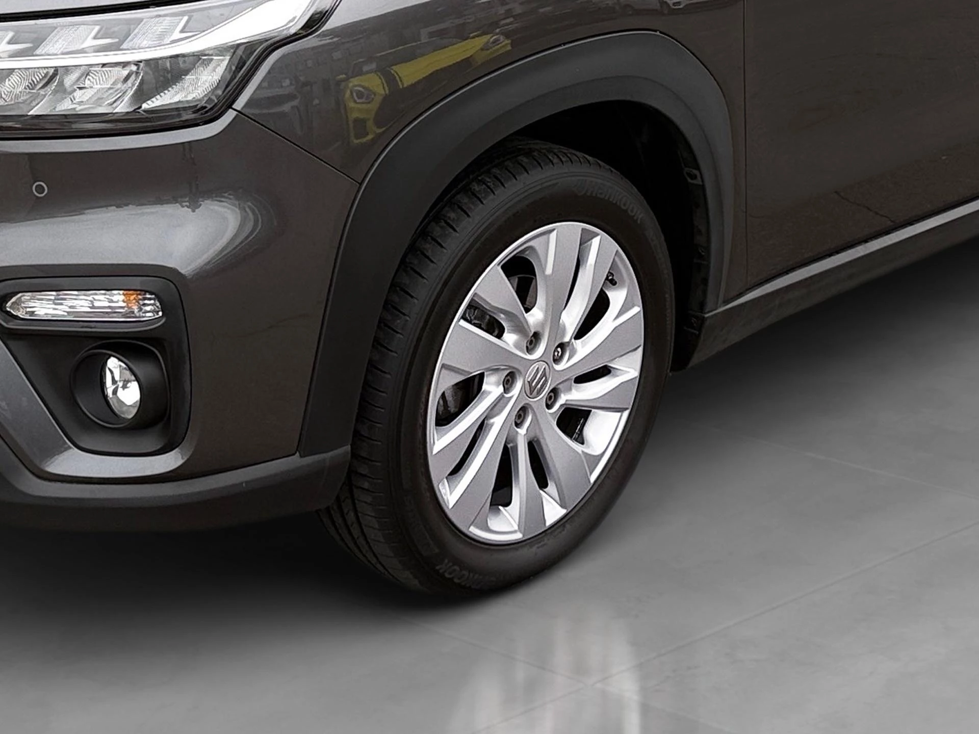 Suzuki-S-Cross-image-19