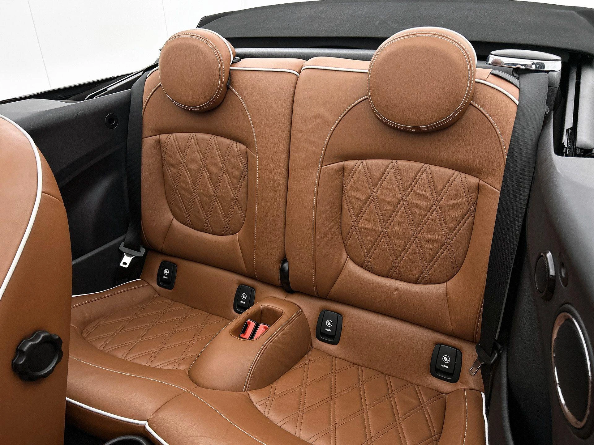 MINI-Cooper Cabrio-image-26
