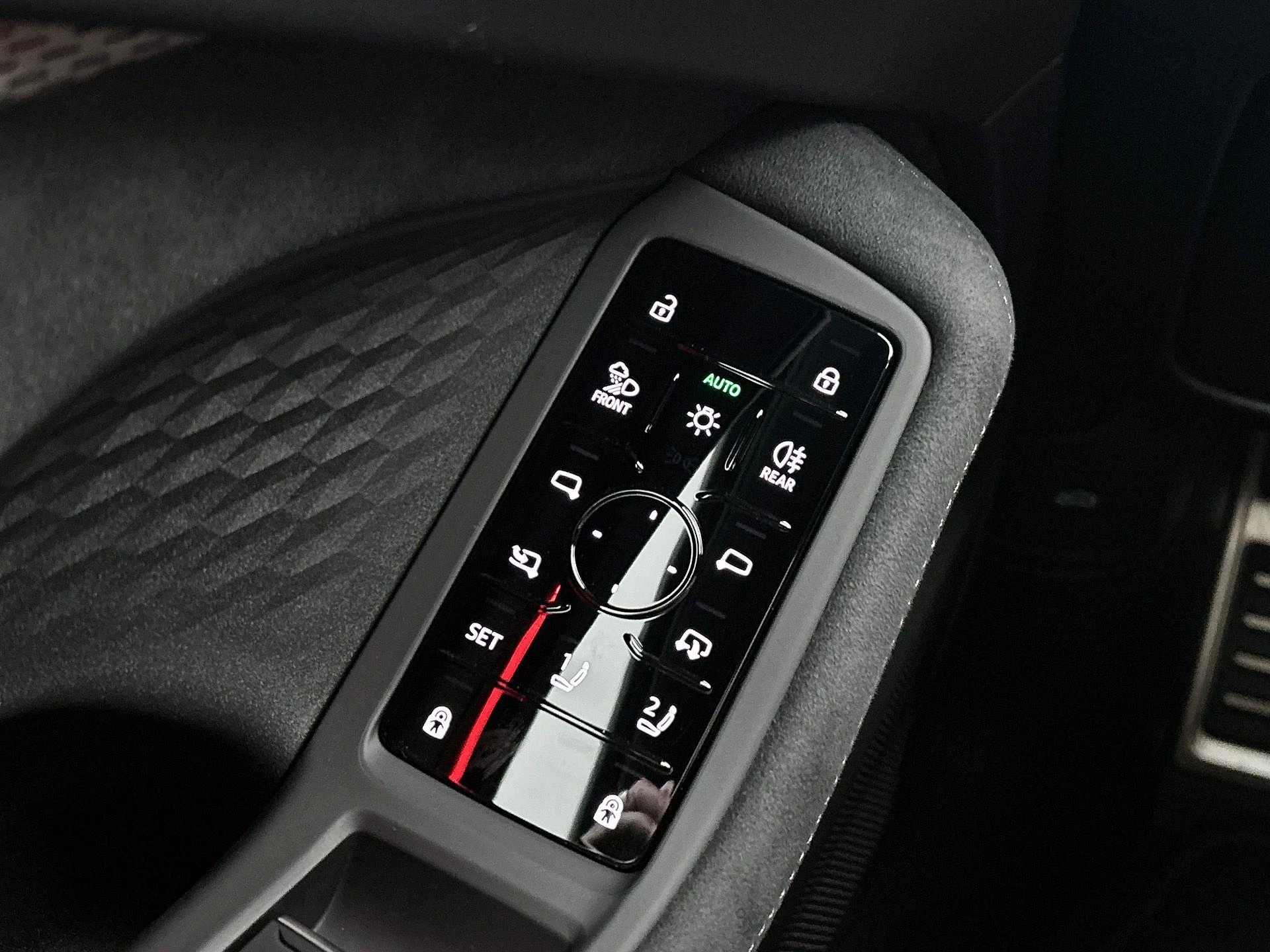 Audi-A6-image-35