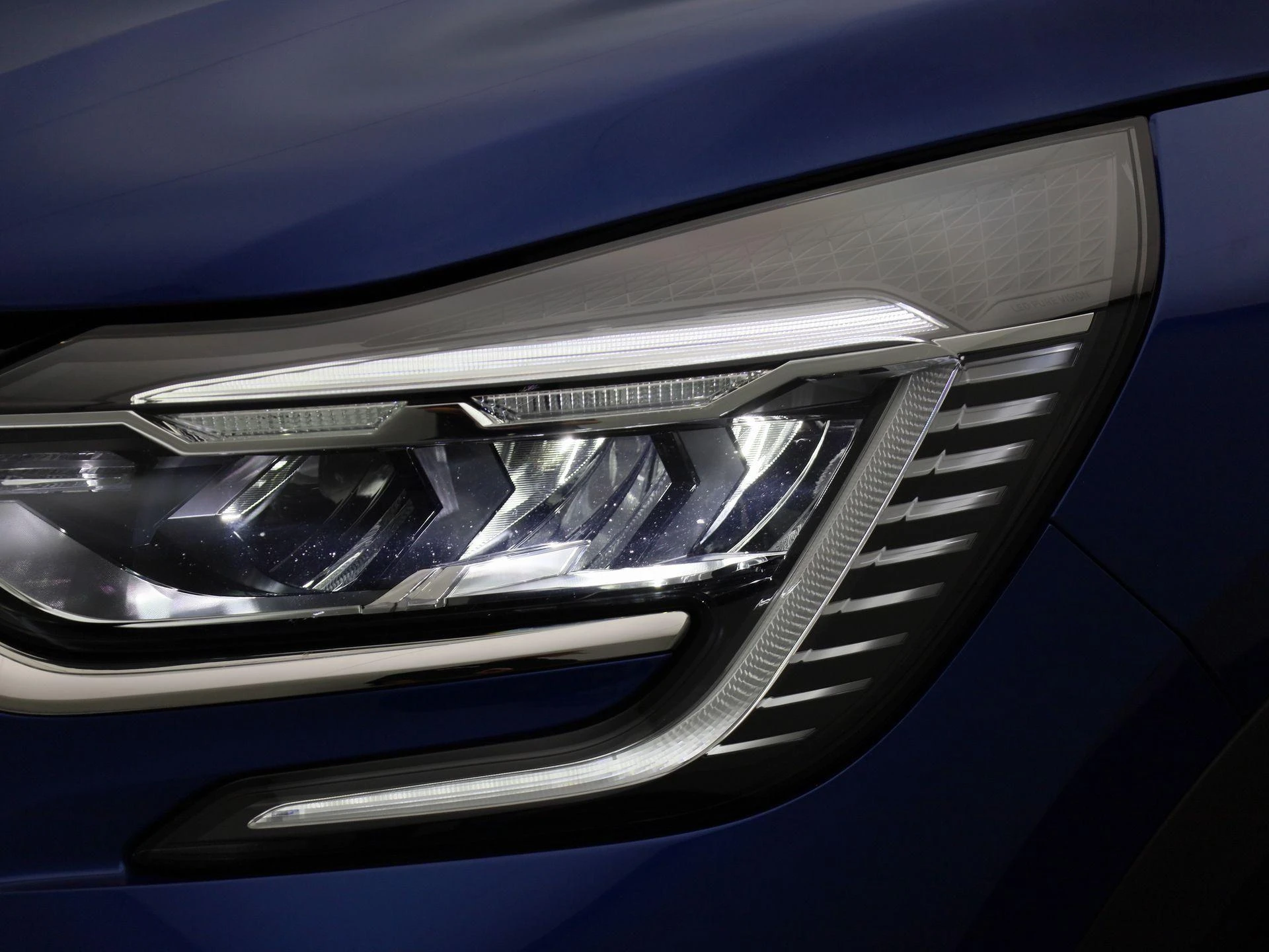Renault-Captur-image-12