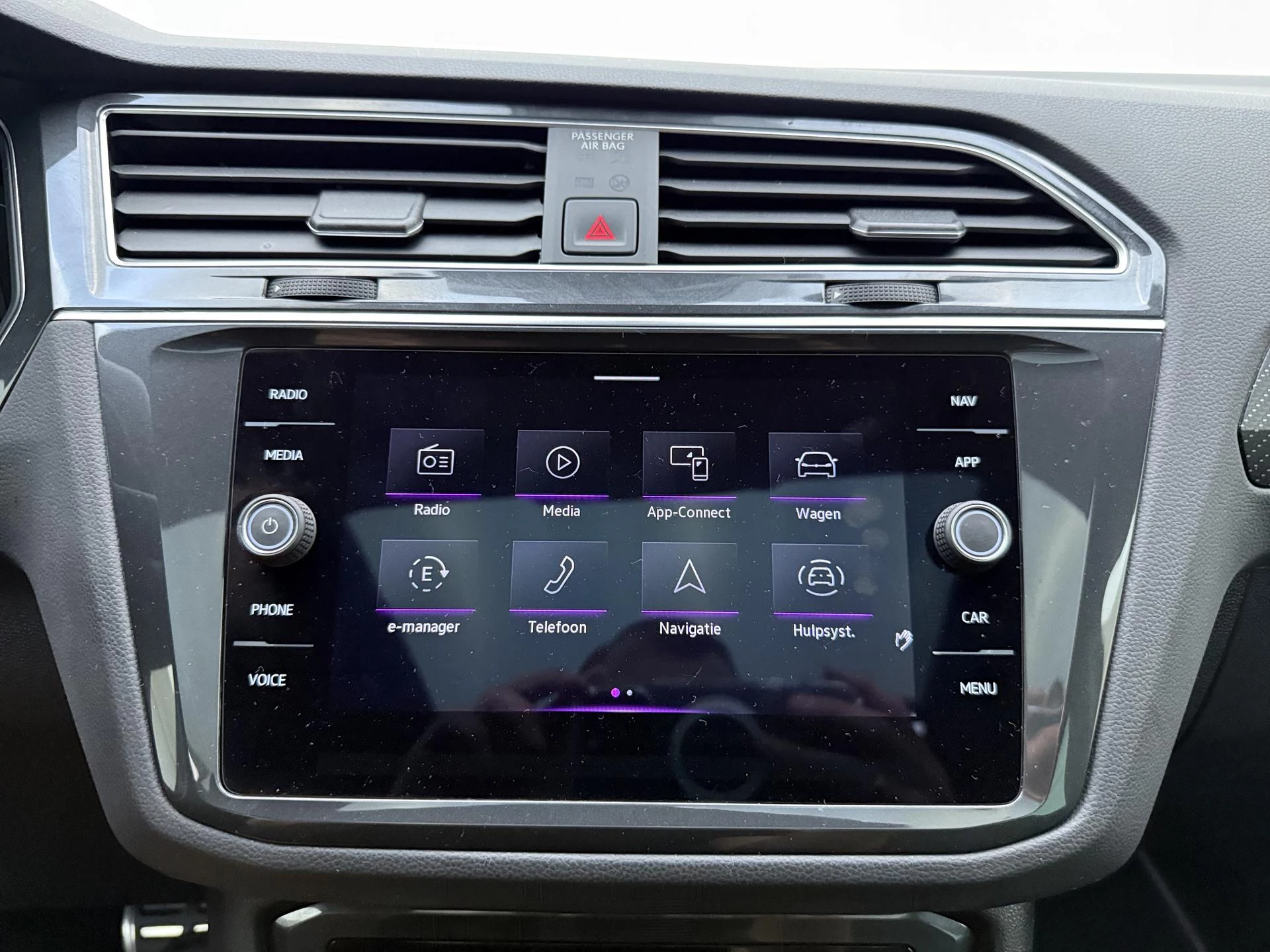 Volkswagen-Tiguan-image-24