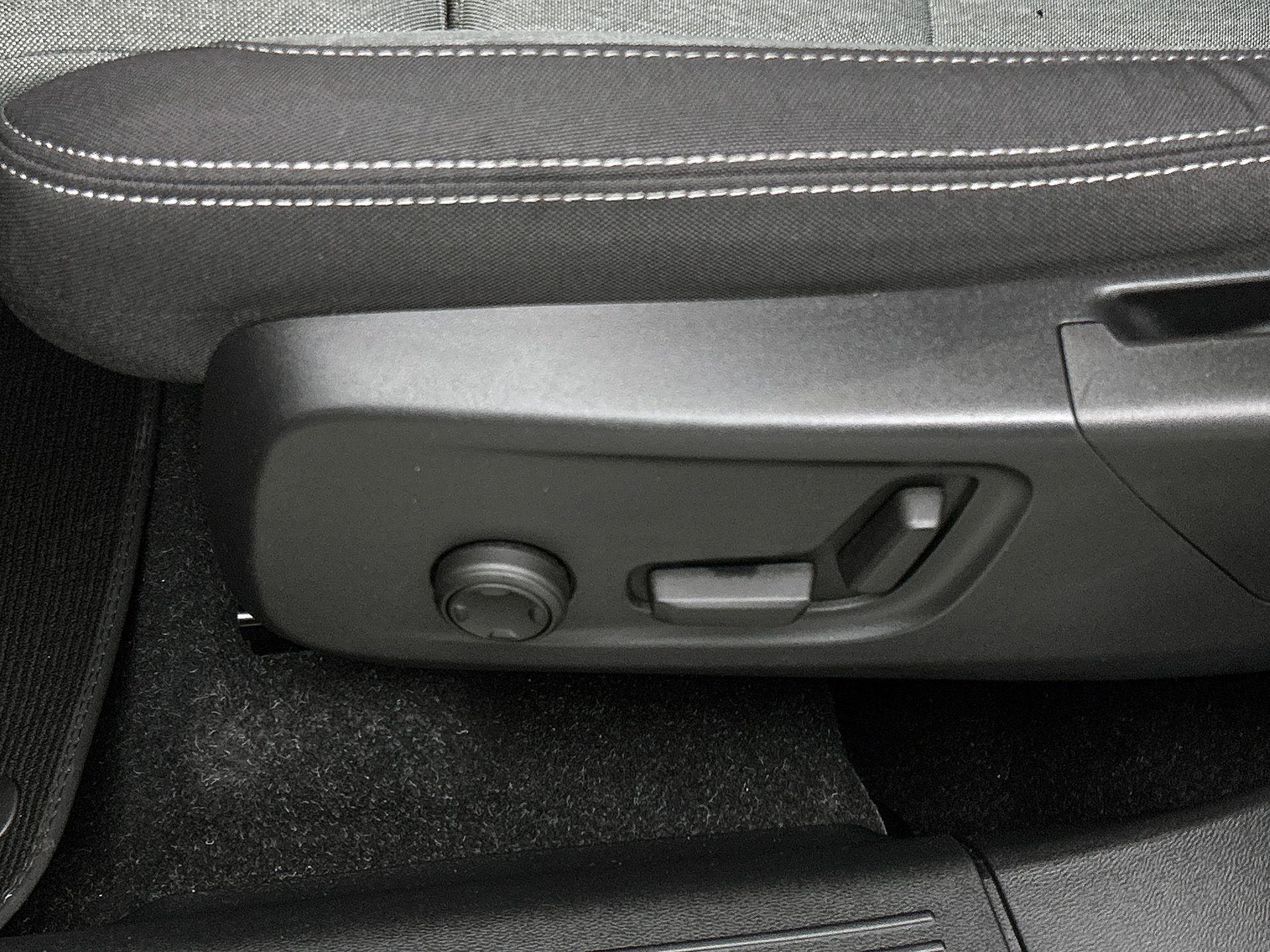 Volvo-XC40-image-25
