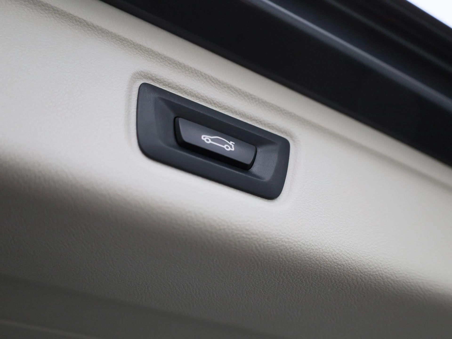 BMW-3 Serie-image-10