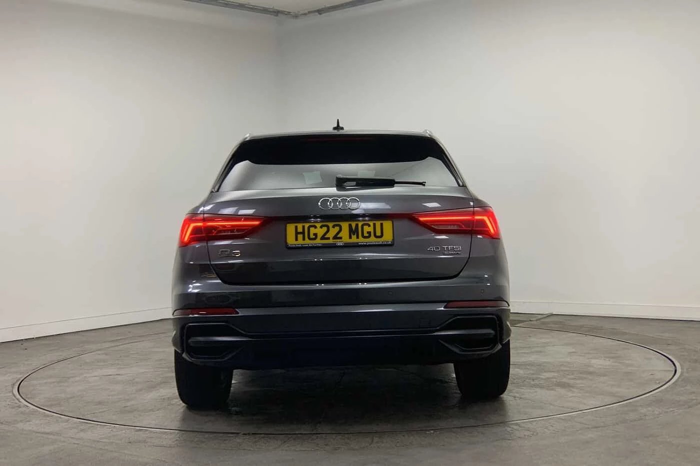 Audi-Q3-image-10