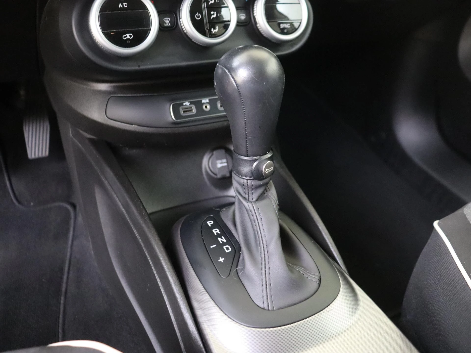 Fiat-500X-image-12