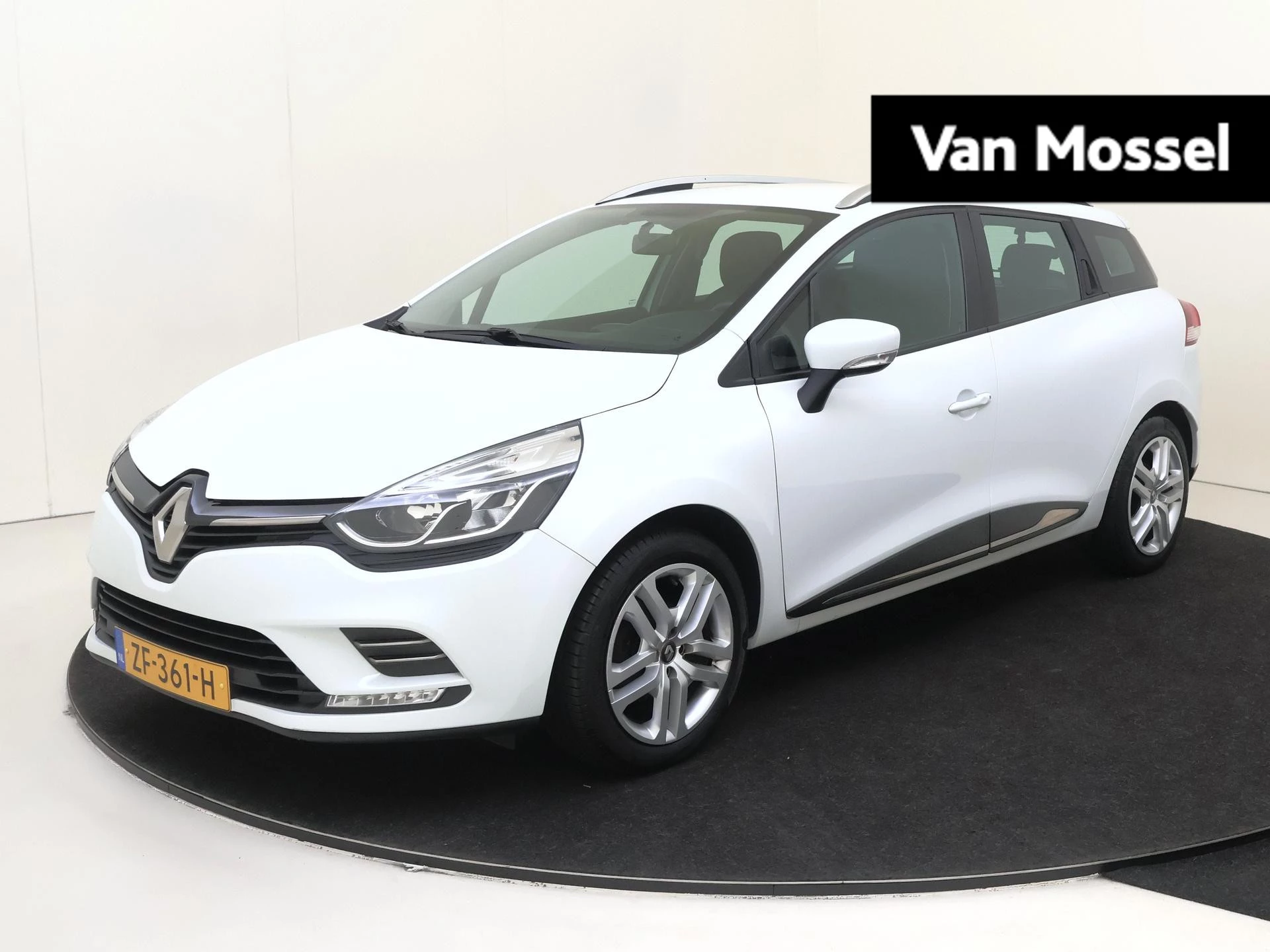 Renault-Clio-image-0