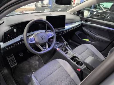 Volkswagen Golf VIII Variant 1.5 TSI GOAL /LED/AHK/LED/ACC
