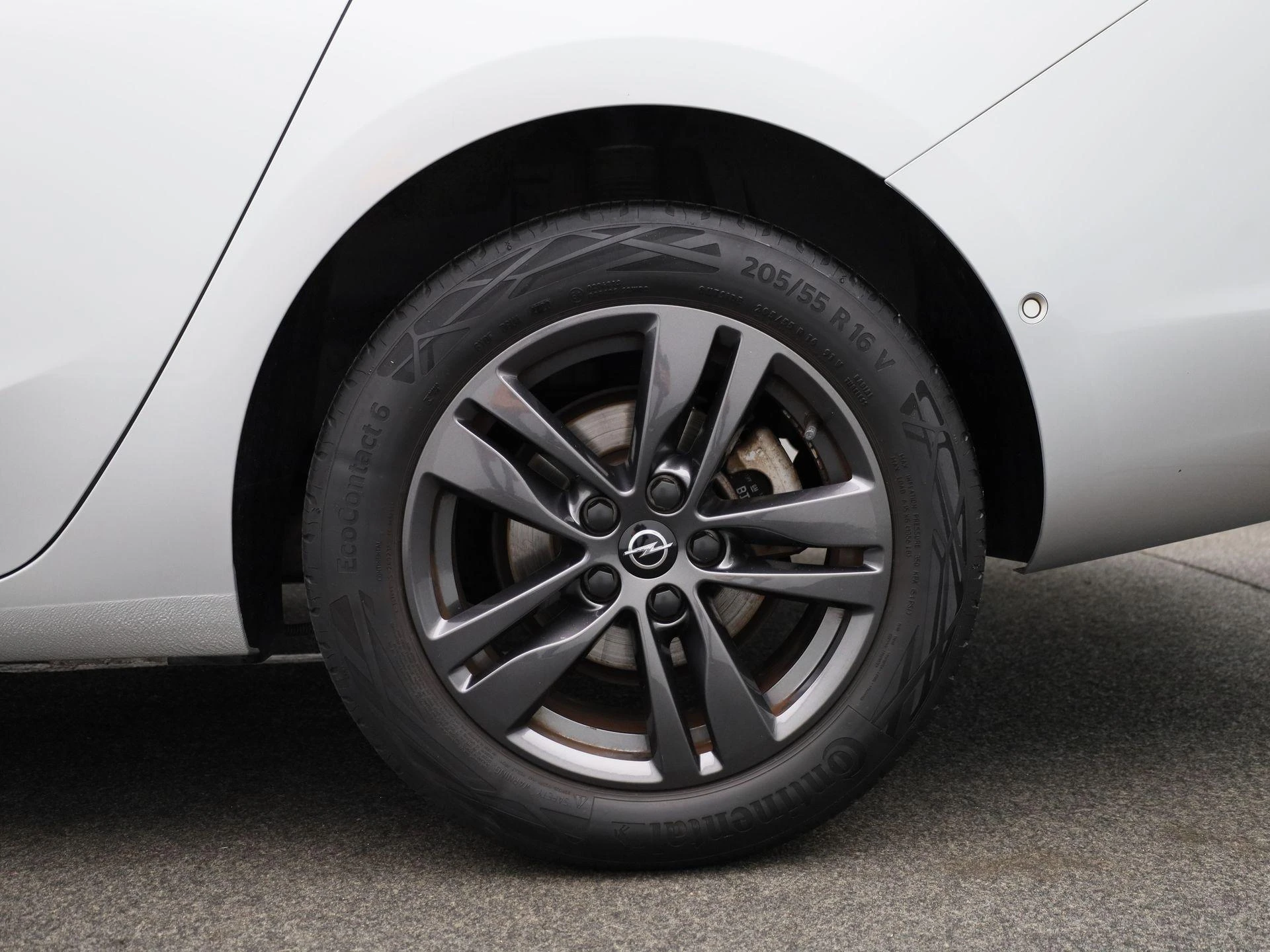 Opel-Astra-image-12