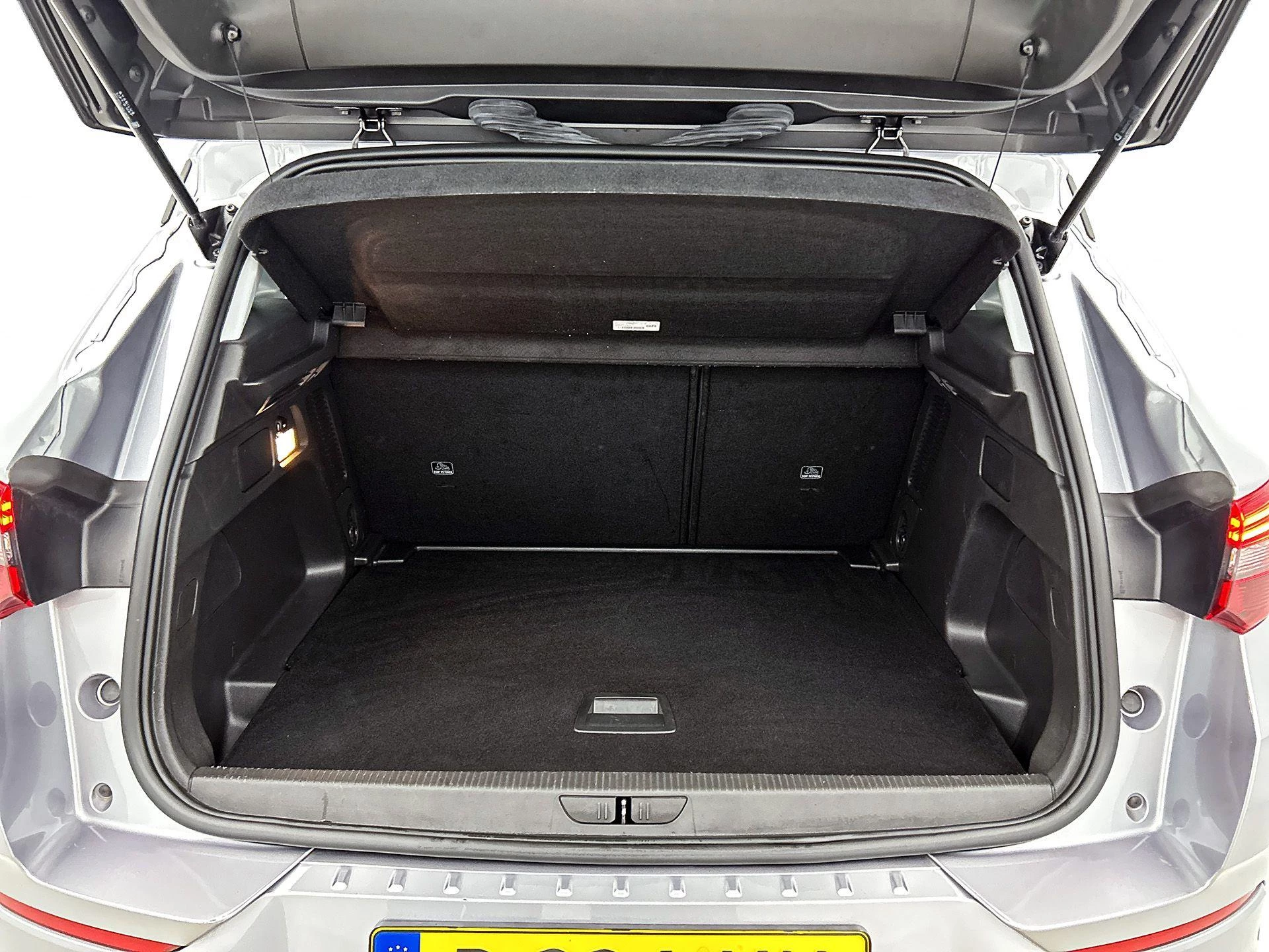 Opel-Grandland-image-15