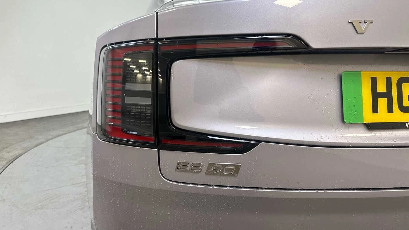 Volvo-ES90-image-29