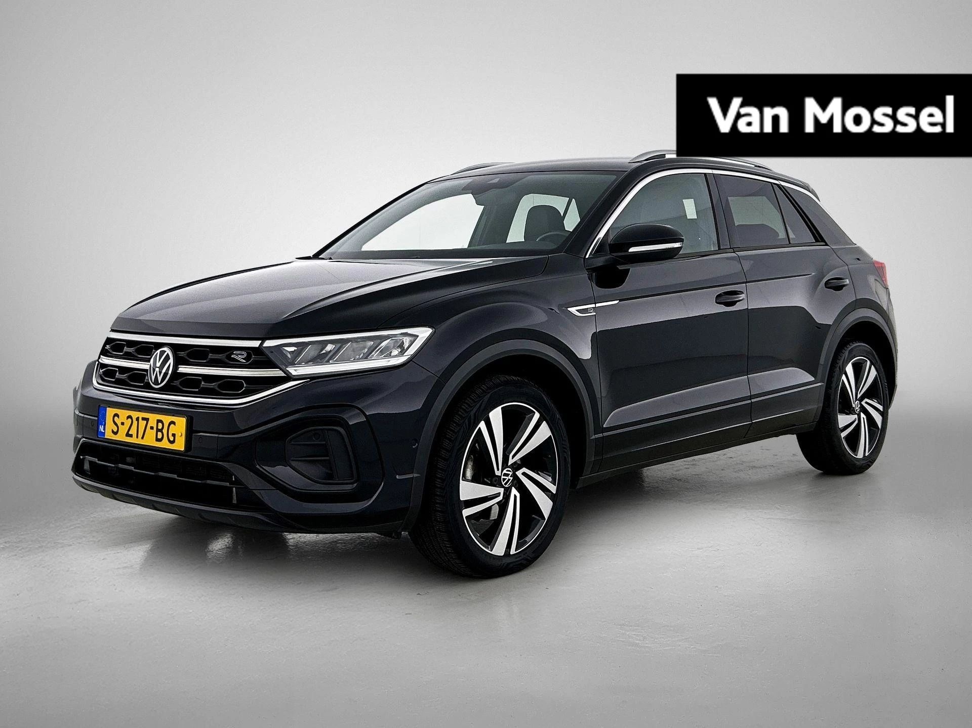 Volkswagen-T-Roc-image-0