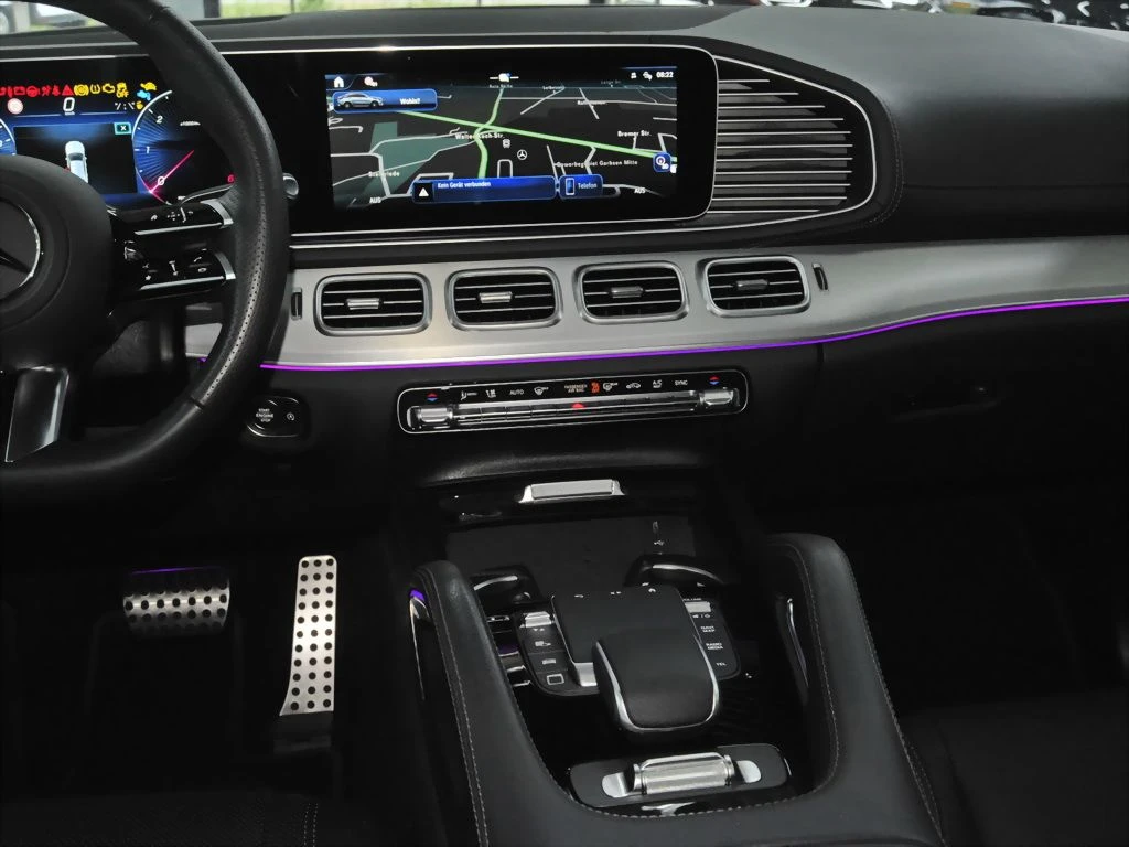 Mercedes-Benz-GLE 450 d-image-10