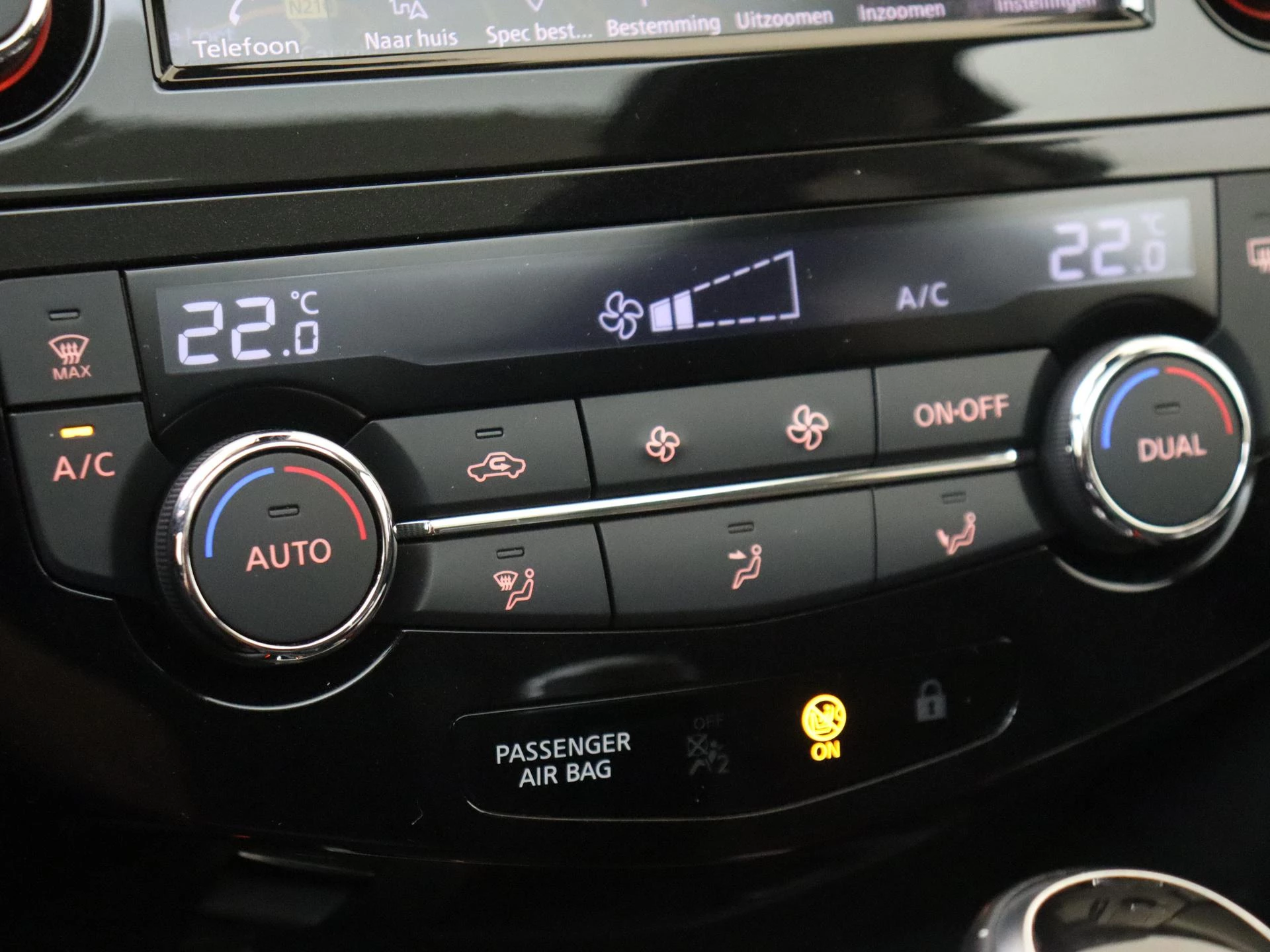 Nissan-QASHQAI-image-22