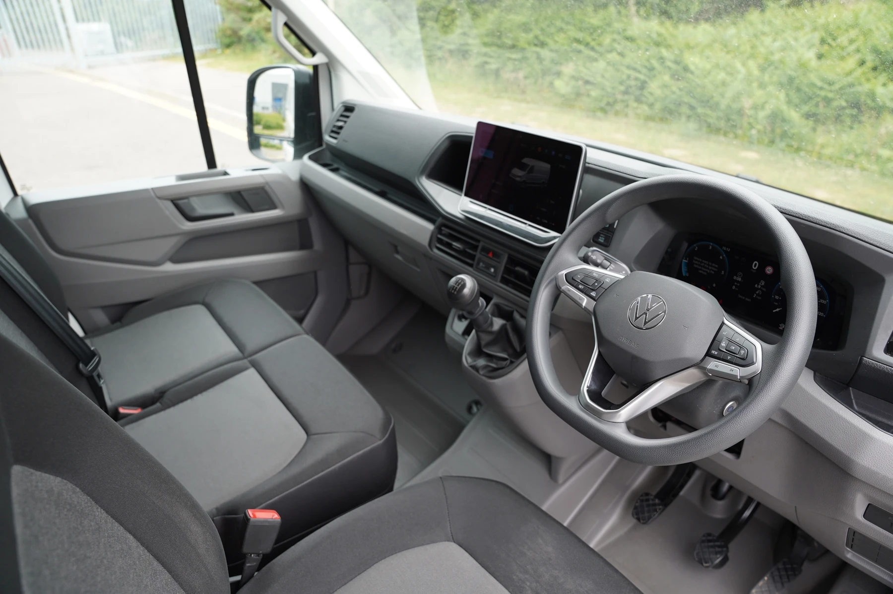 Volkswagen-Crafter-image-5