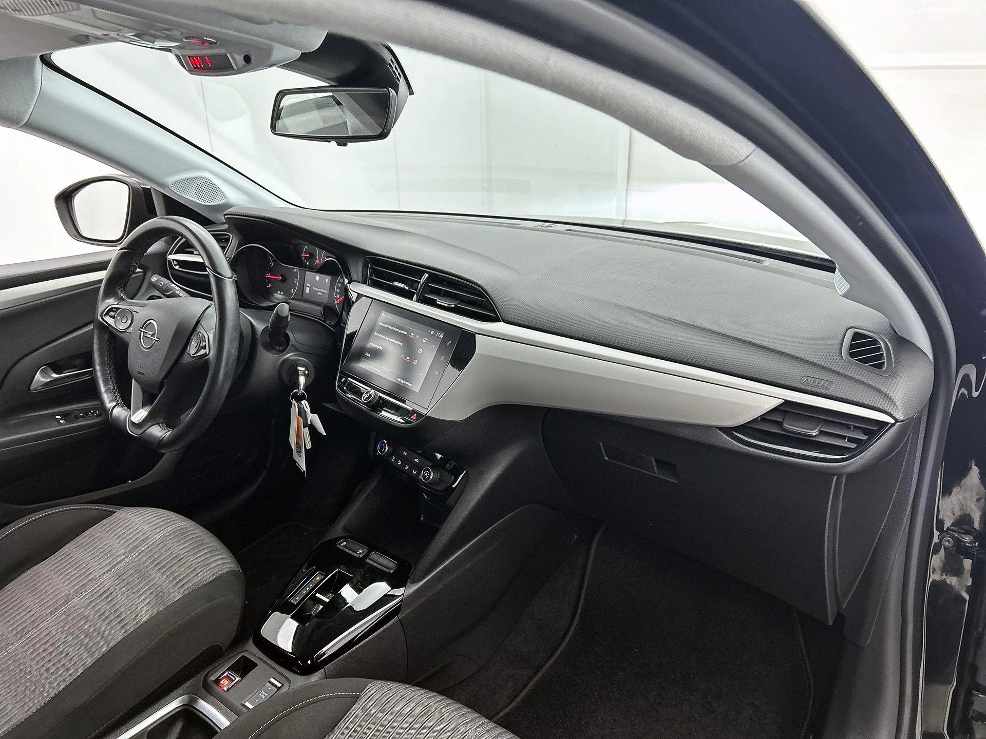 Opel-Corsa-image-19