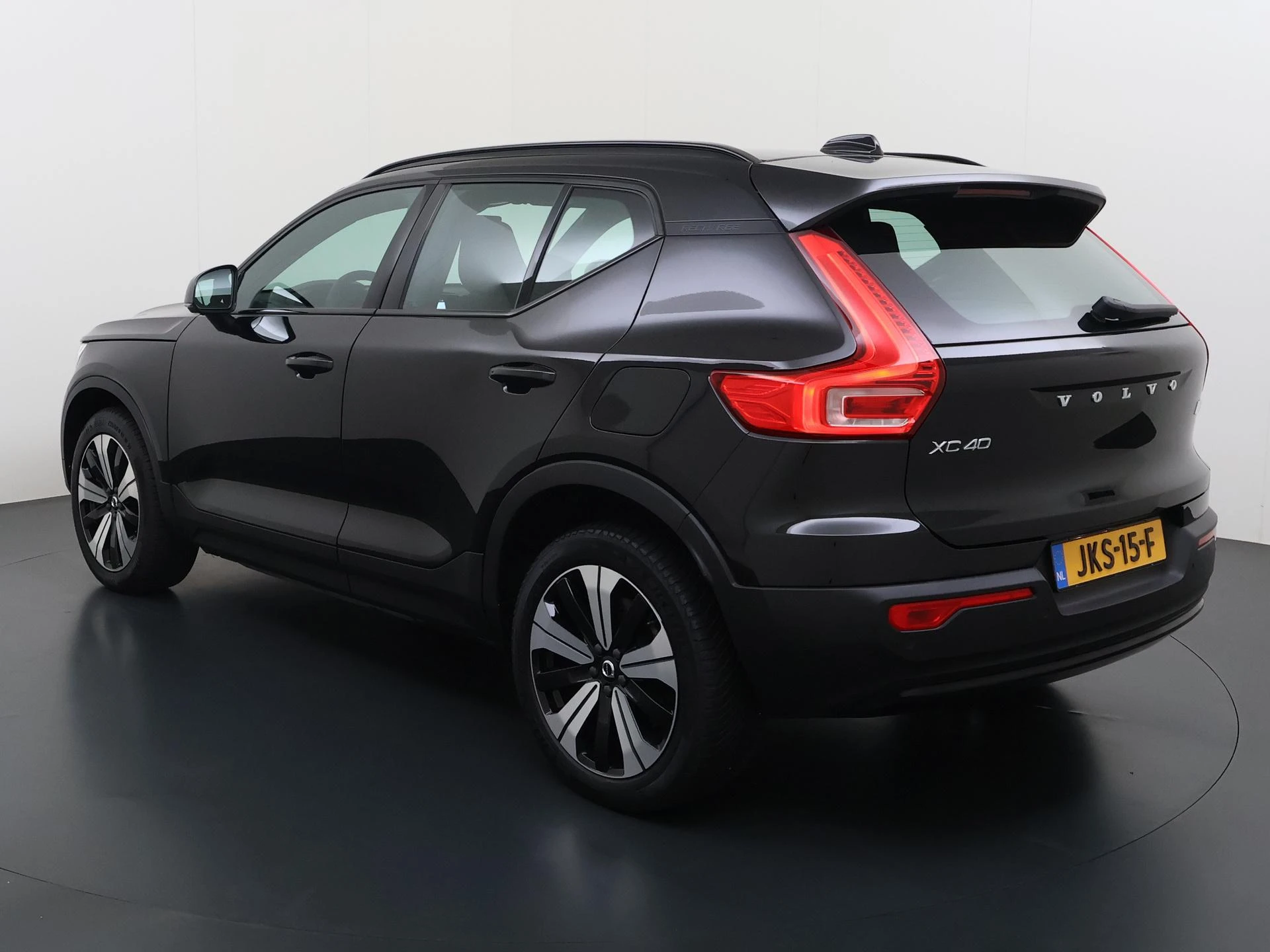 Volvo-XC40-image-6