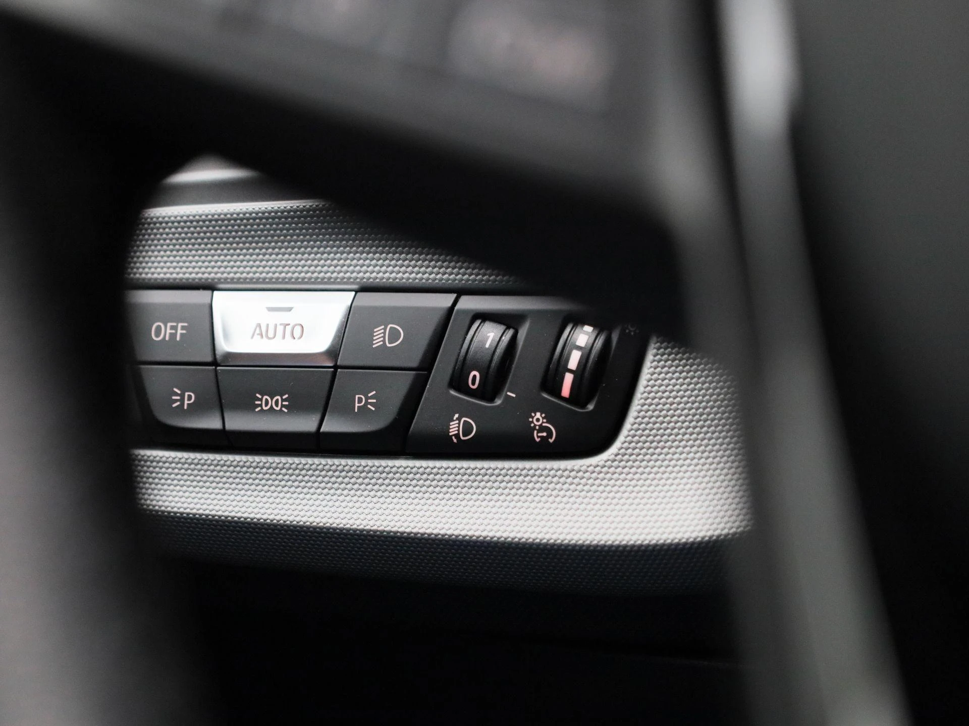 BMW-1 Reeks-image-19