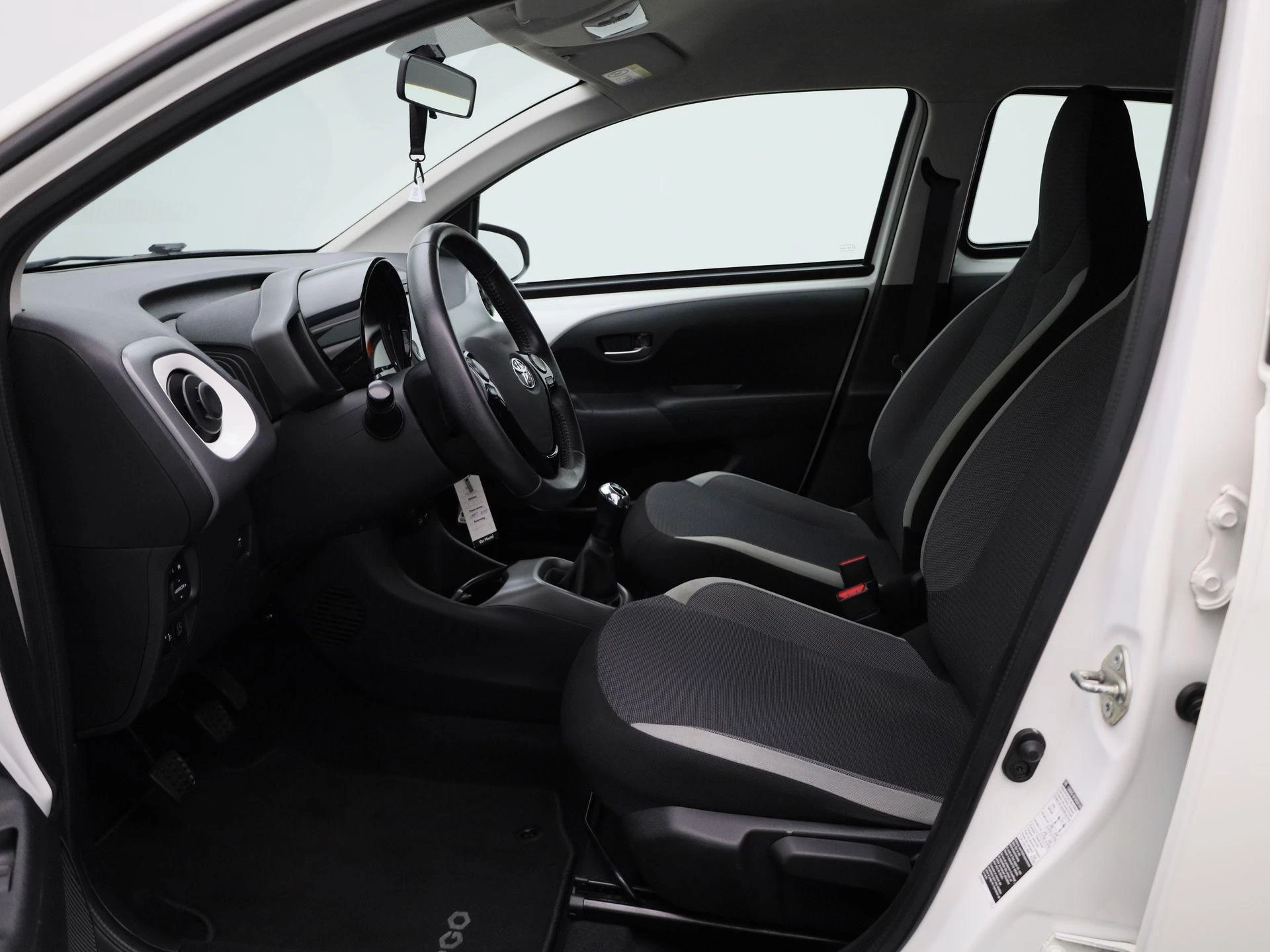Toyota-Aygo-image-8