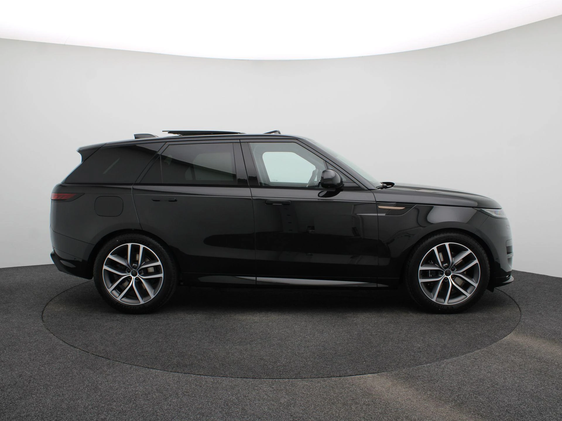 Land Rover-Range Rover Sport-image-5