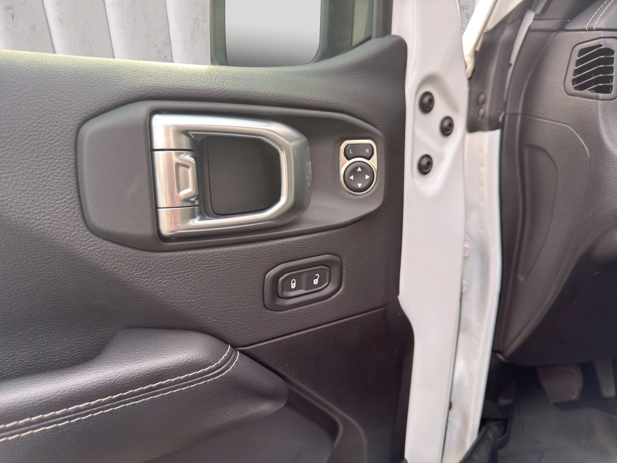 Jeep Wrangler 2.0 Plug-In Hybrid Sahara Unlimited
