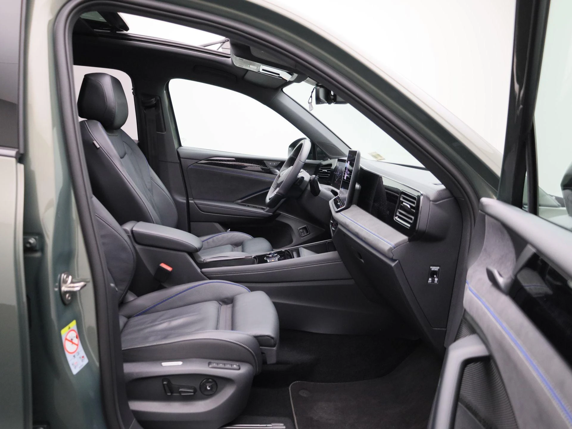 Volkswagen-Tiguan-image-47