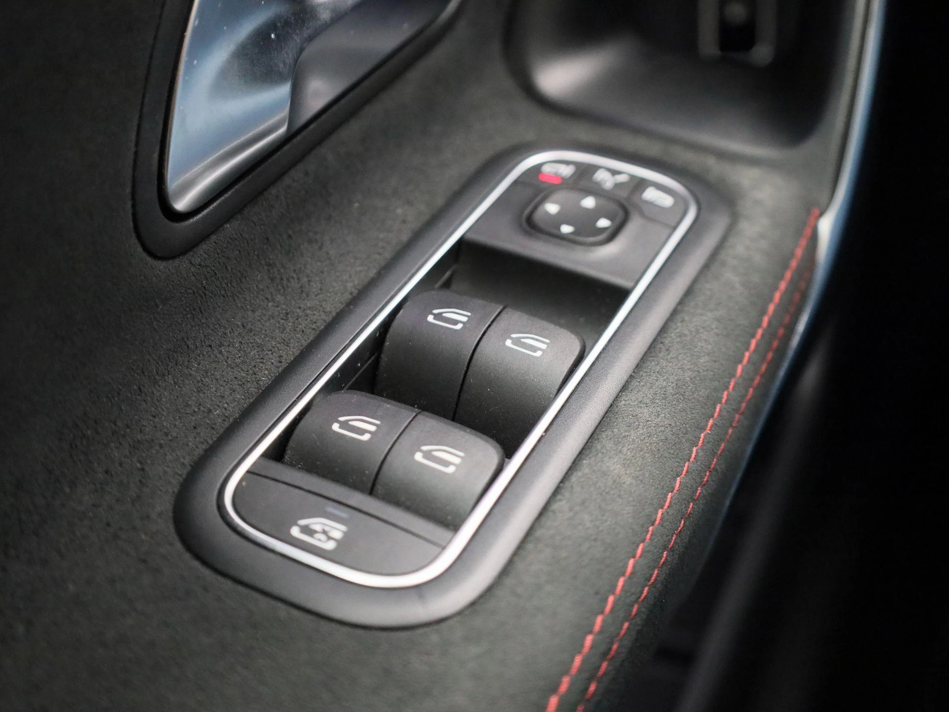 Mercedes-Benz-A-Klasse-image-29