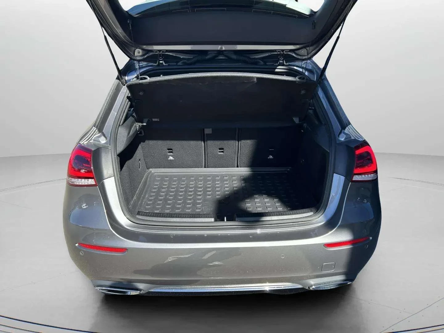 Mercedes-Benz-A-Klasse-image-21