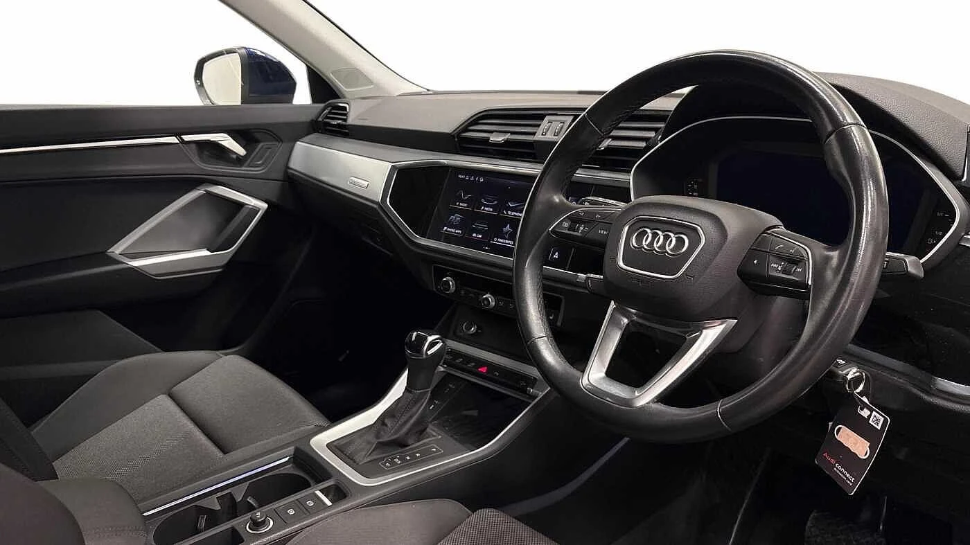 Audi-Q3-image-5