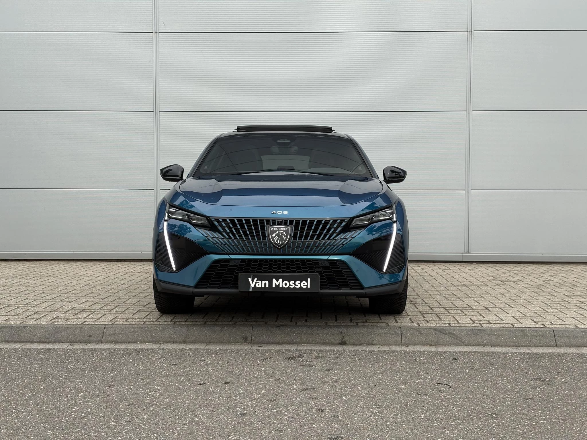 Peugeot 408 1.6 HYbrid GT 225 EAT8 First Edition