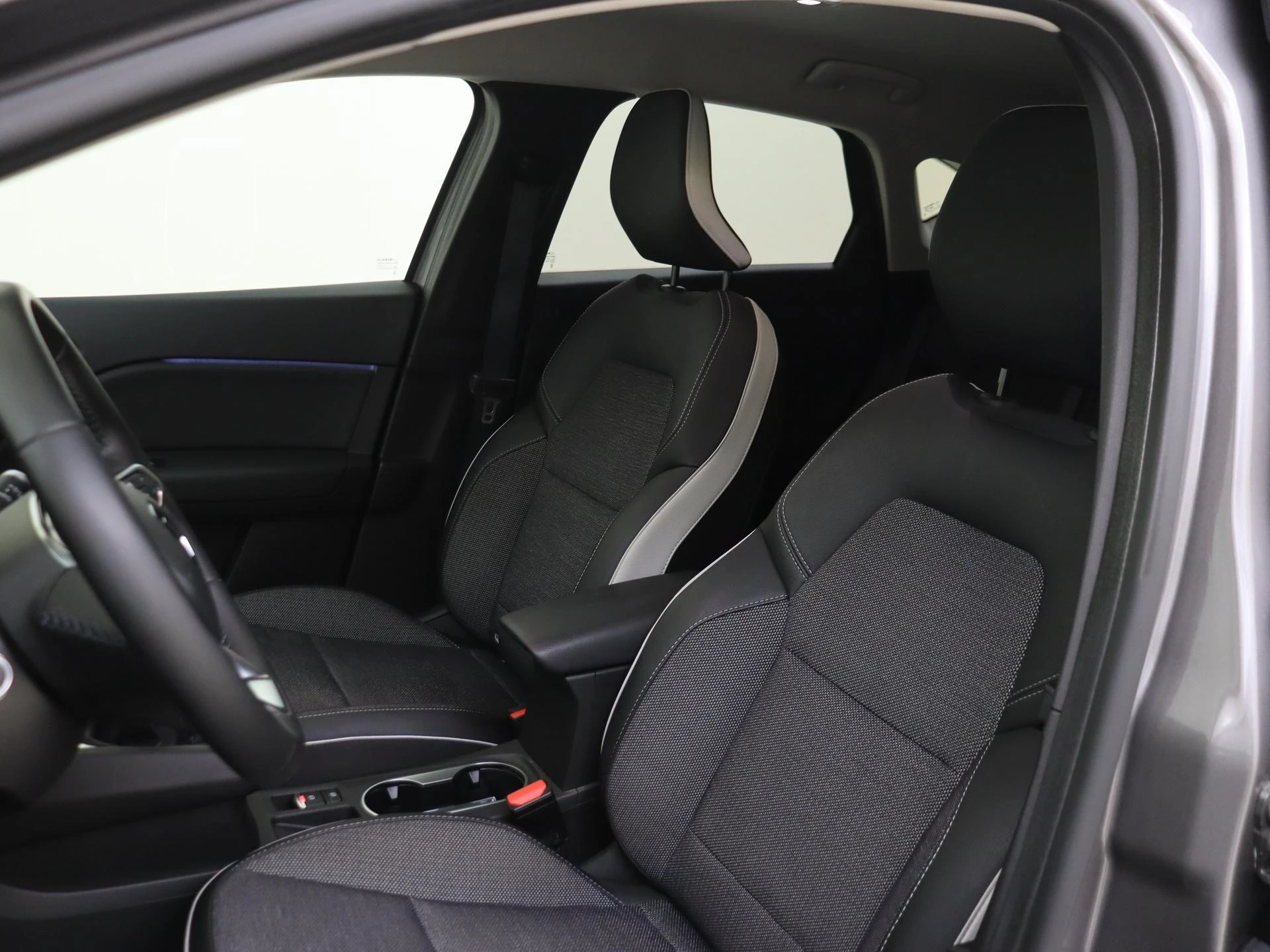 Renault-Captur-image-14