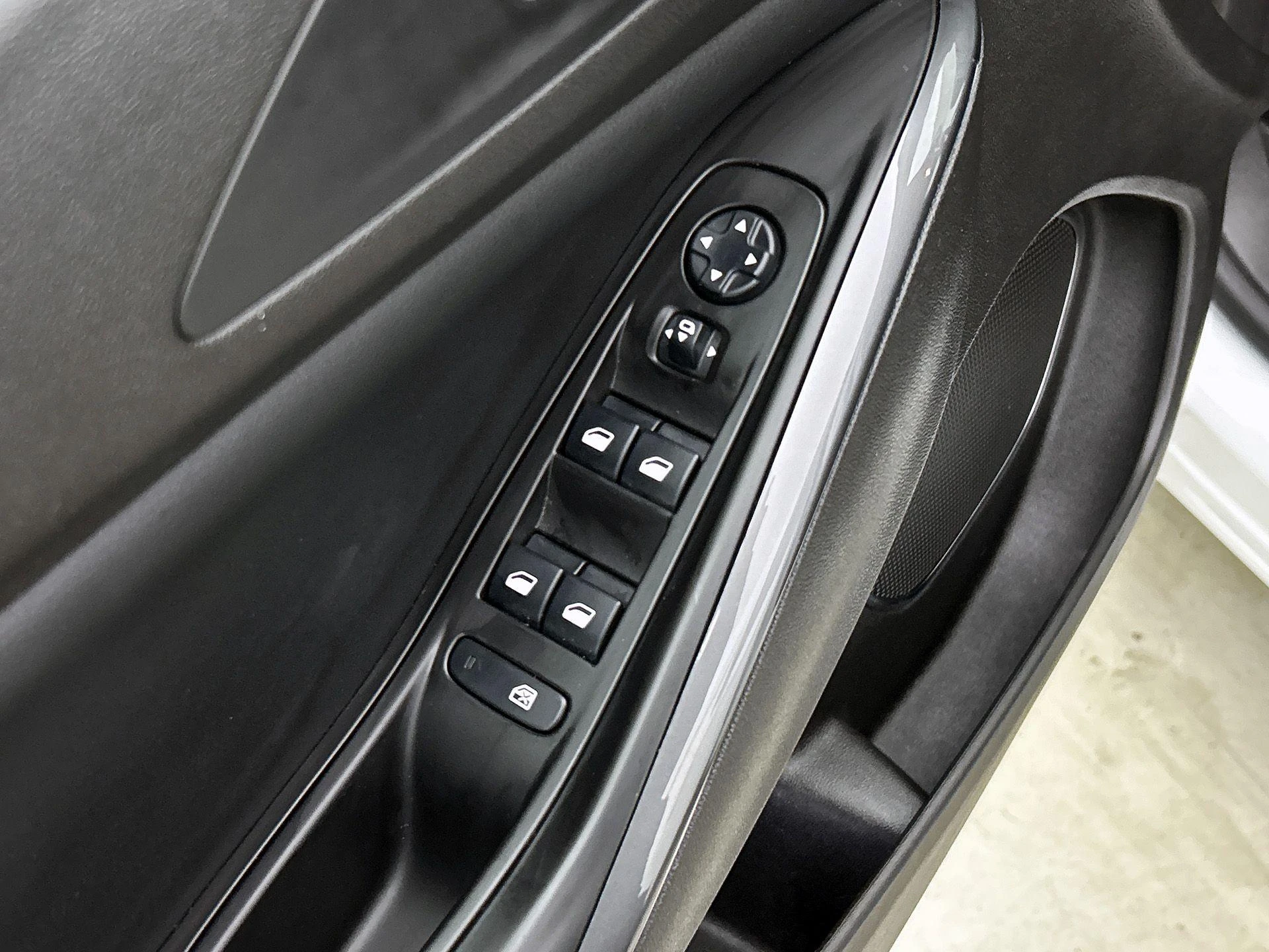 Opel-Grandland X-image-23