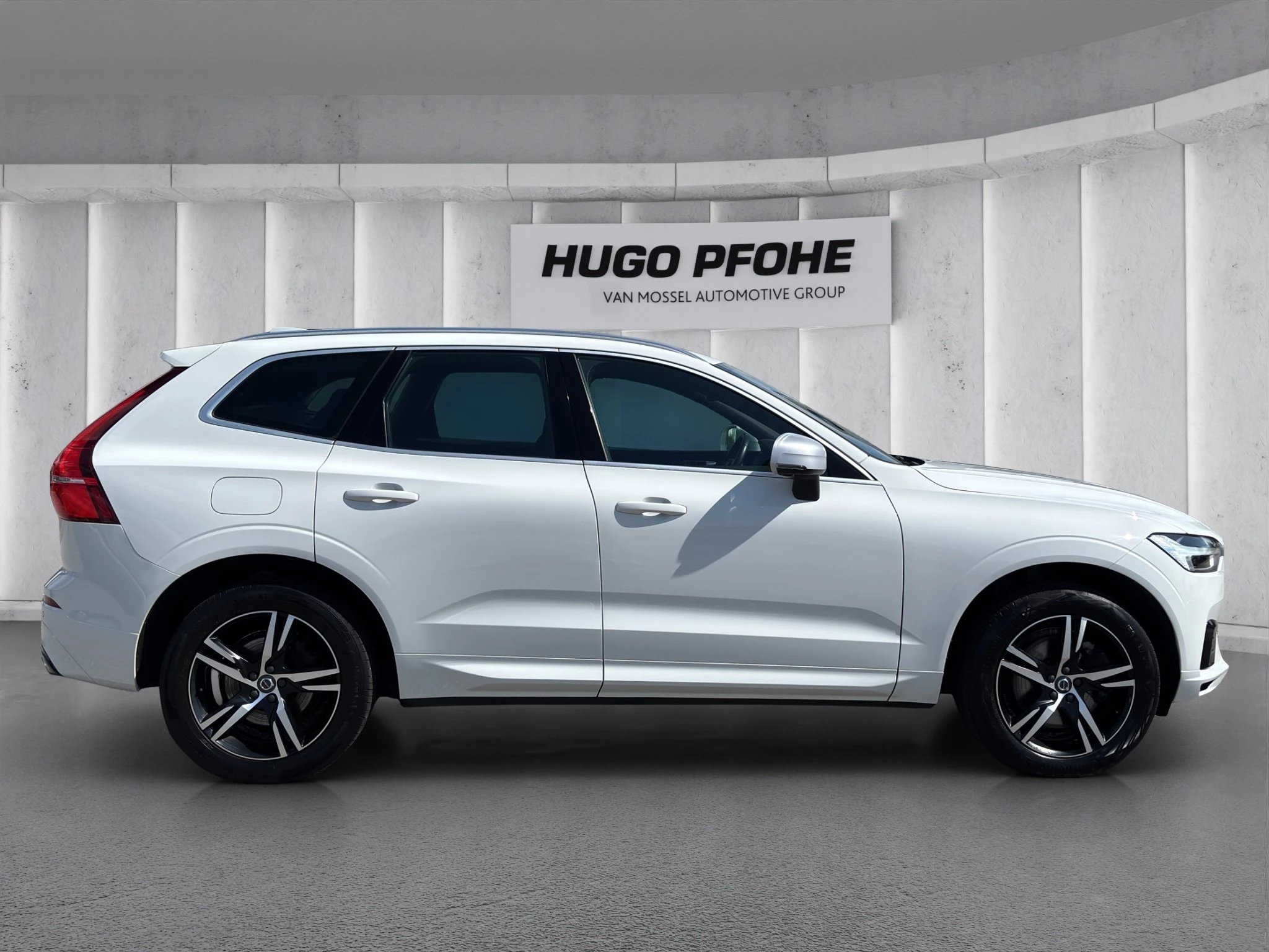 Volvo XC60 T5 AWD R-Design