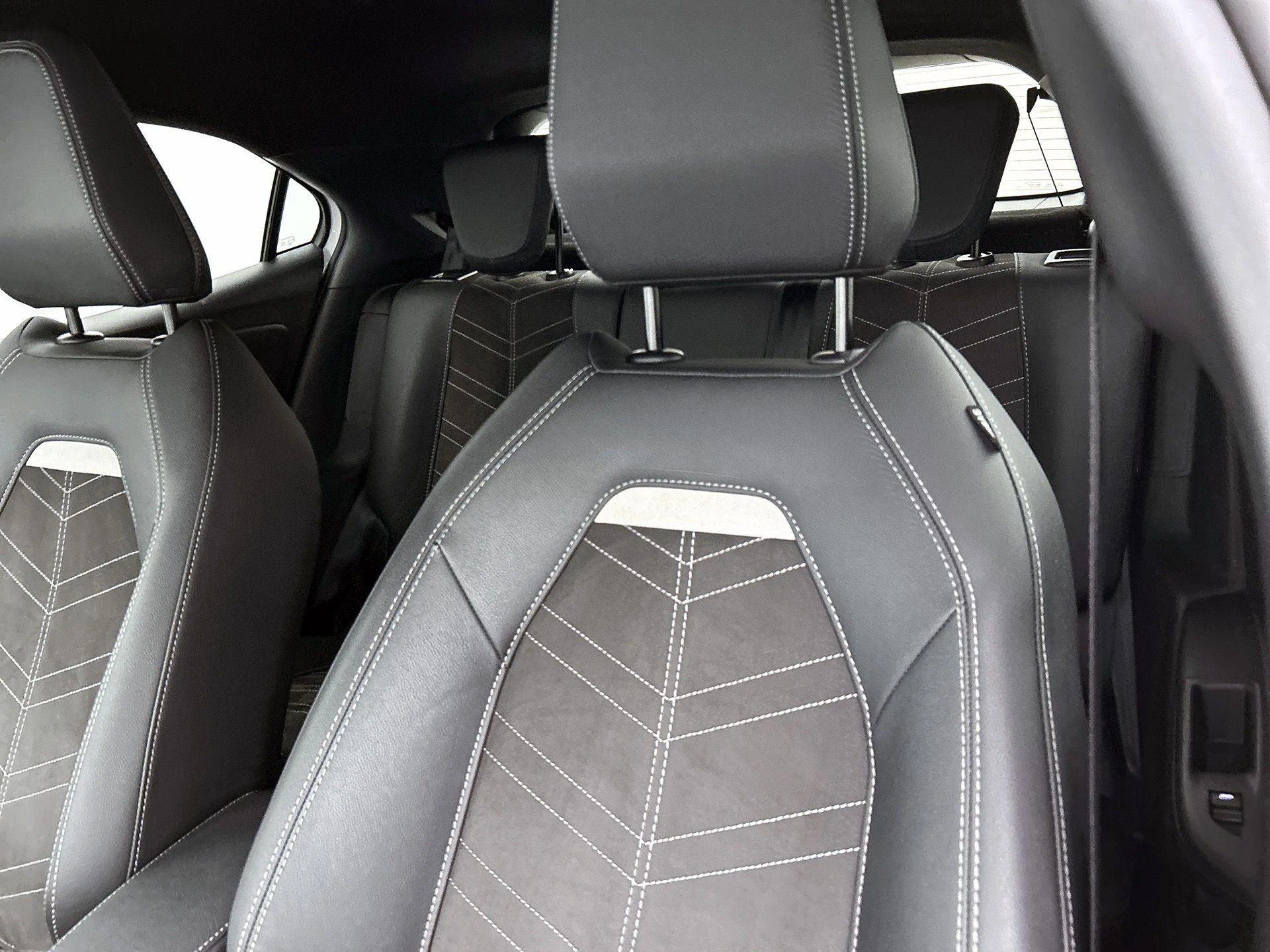 Opel-Mokka-e-image-11