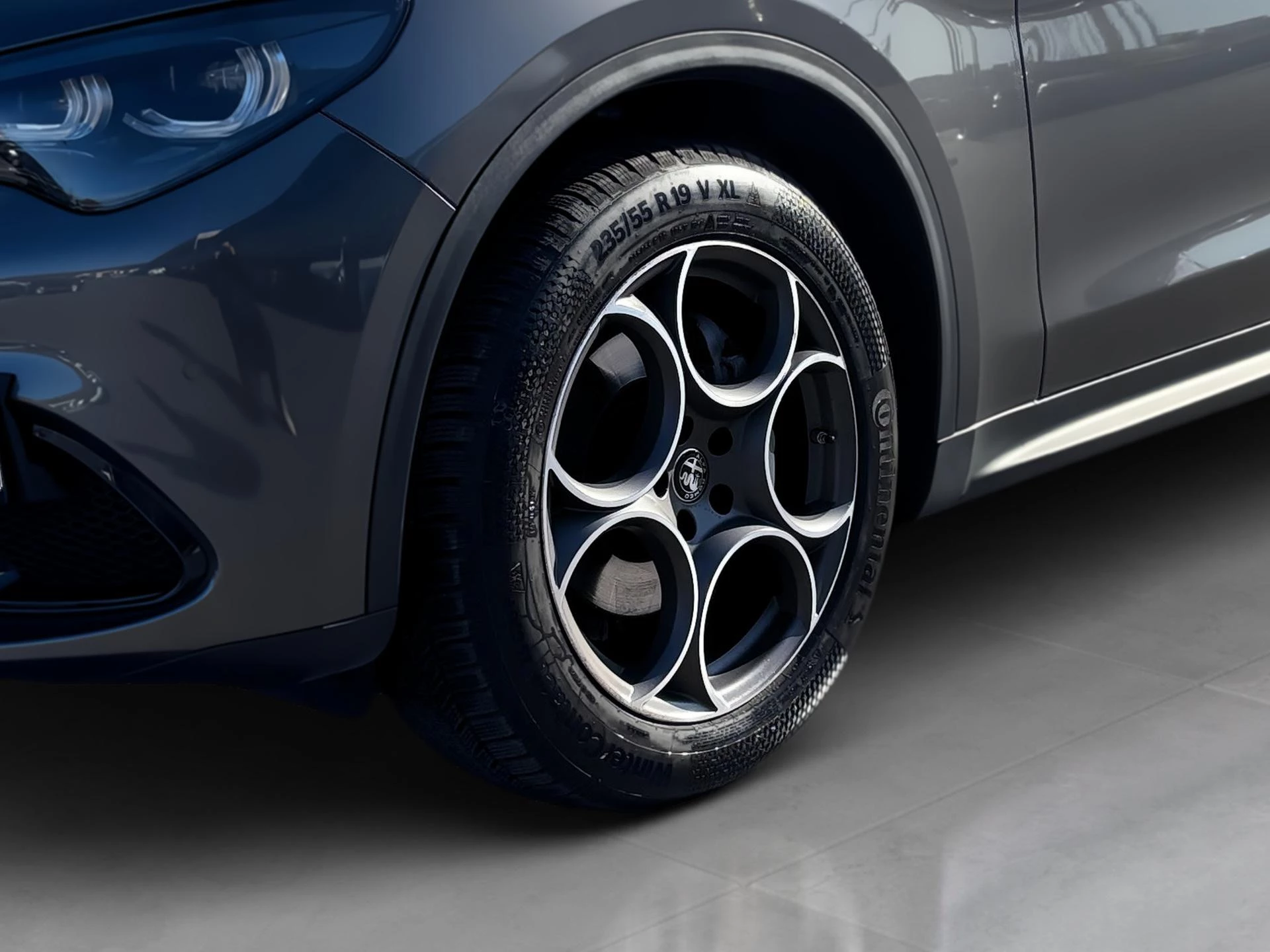 Alfa Romeo-Stelvio-image-19