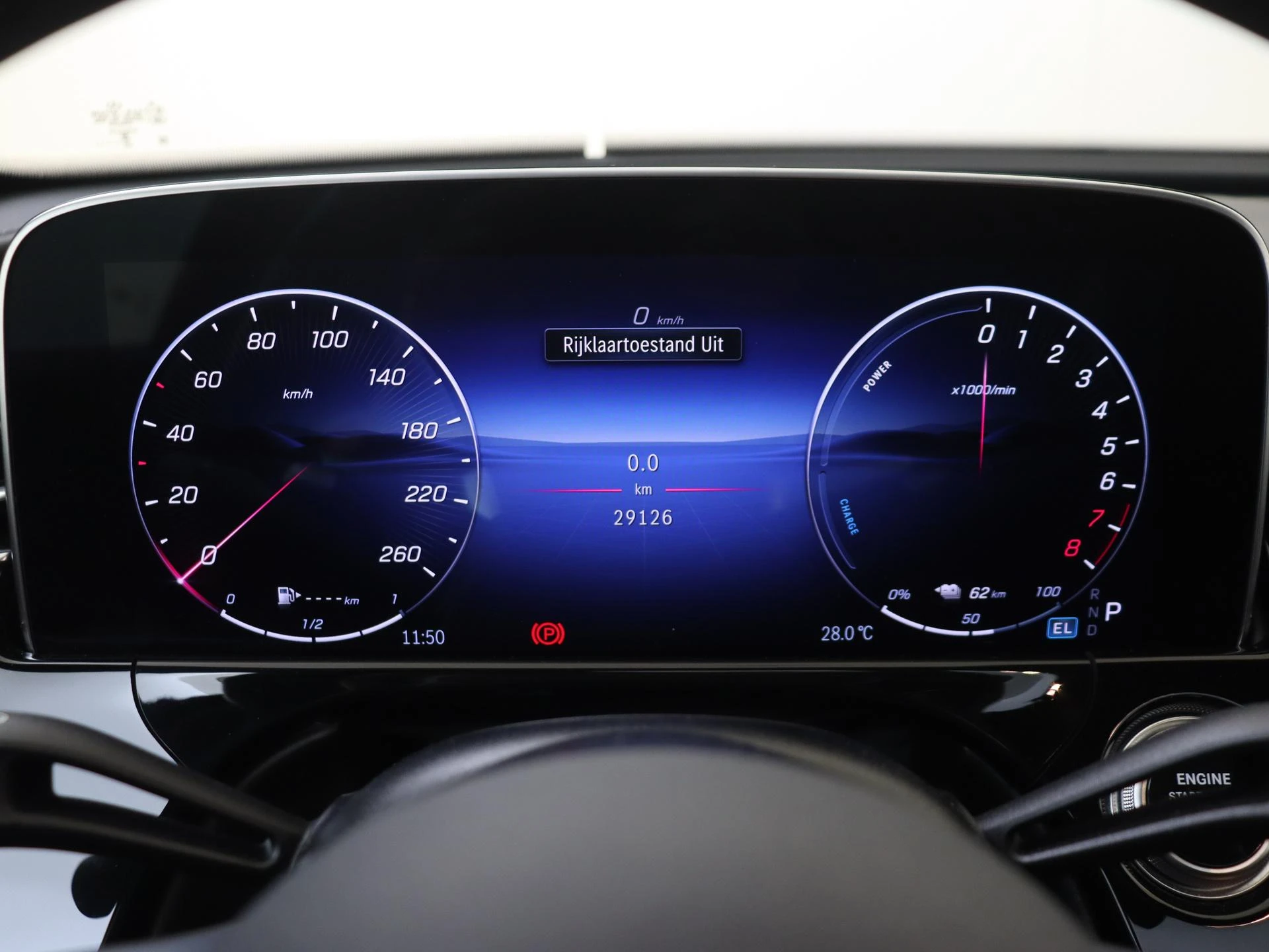 Mercedes-Benz-E-Klasse-image-15