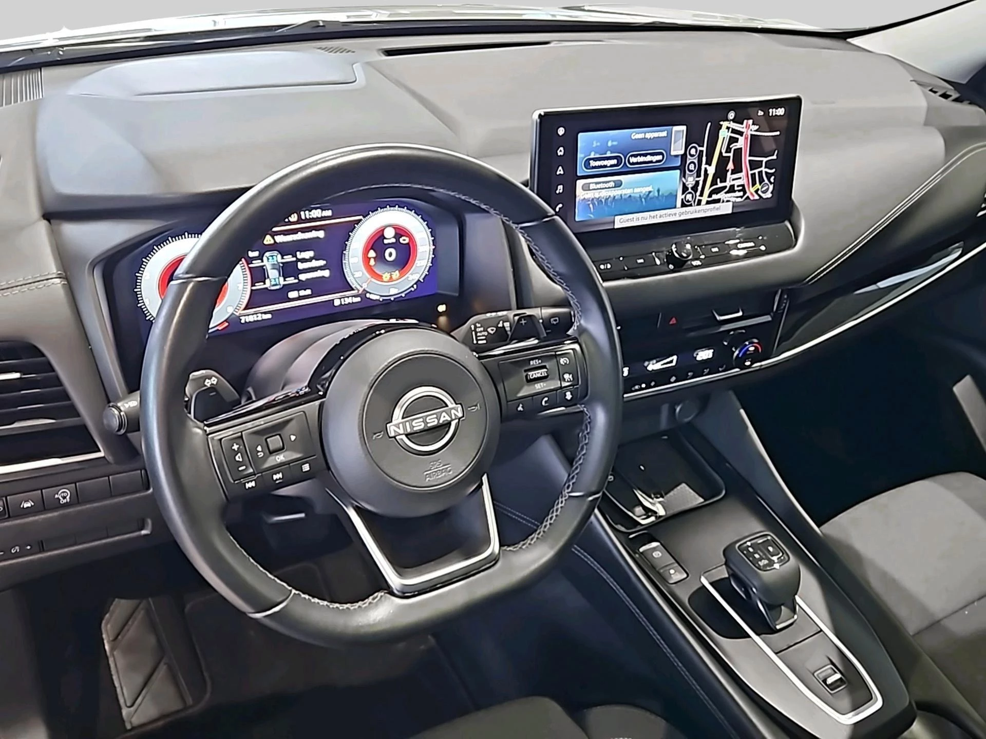 Nissan QASHQAI 1.3 MHEV Xtronic N-Connecta