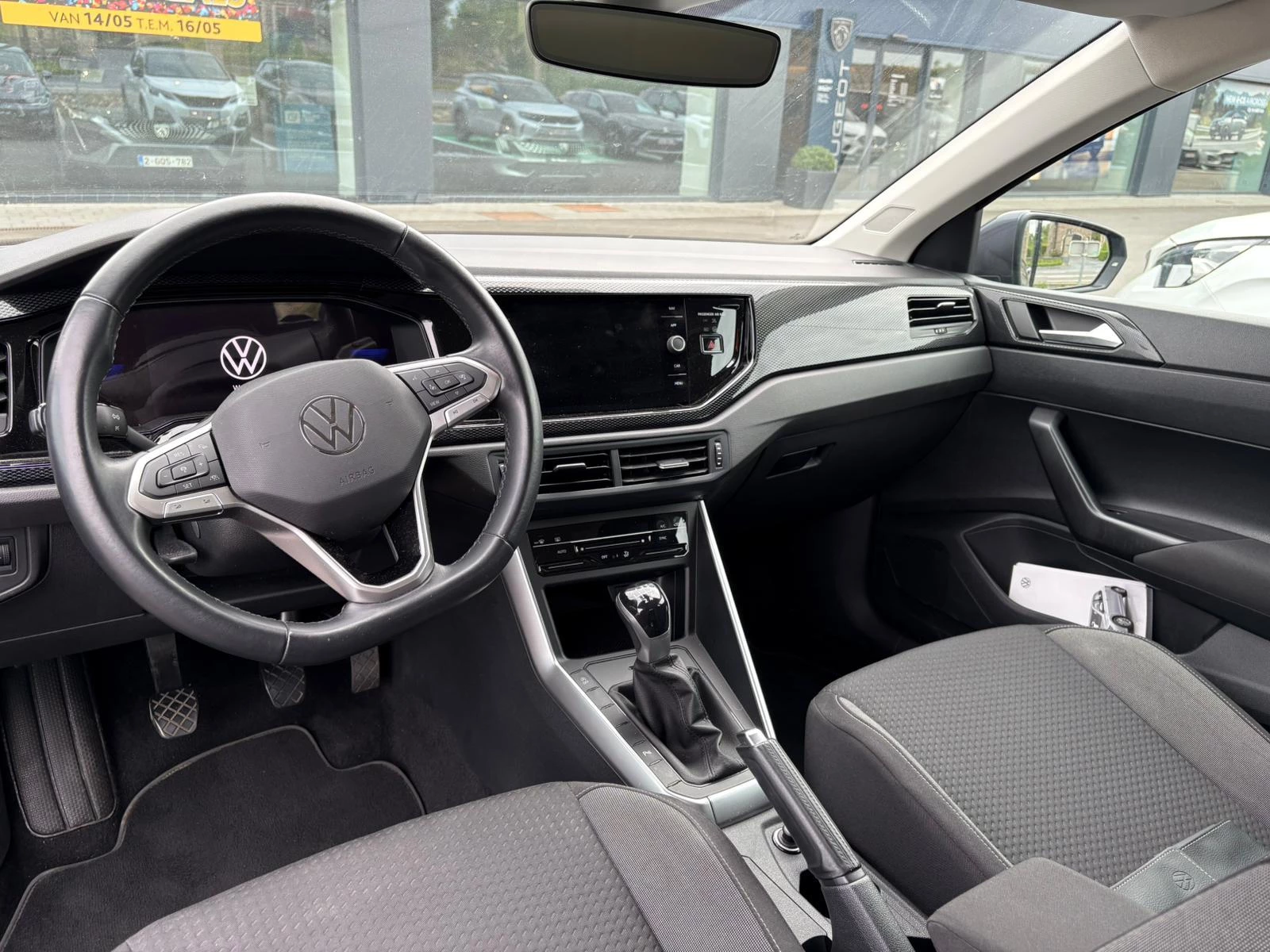 Volkswagen Polo 1.0 TSI Life Business