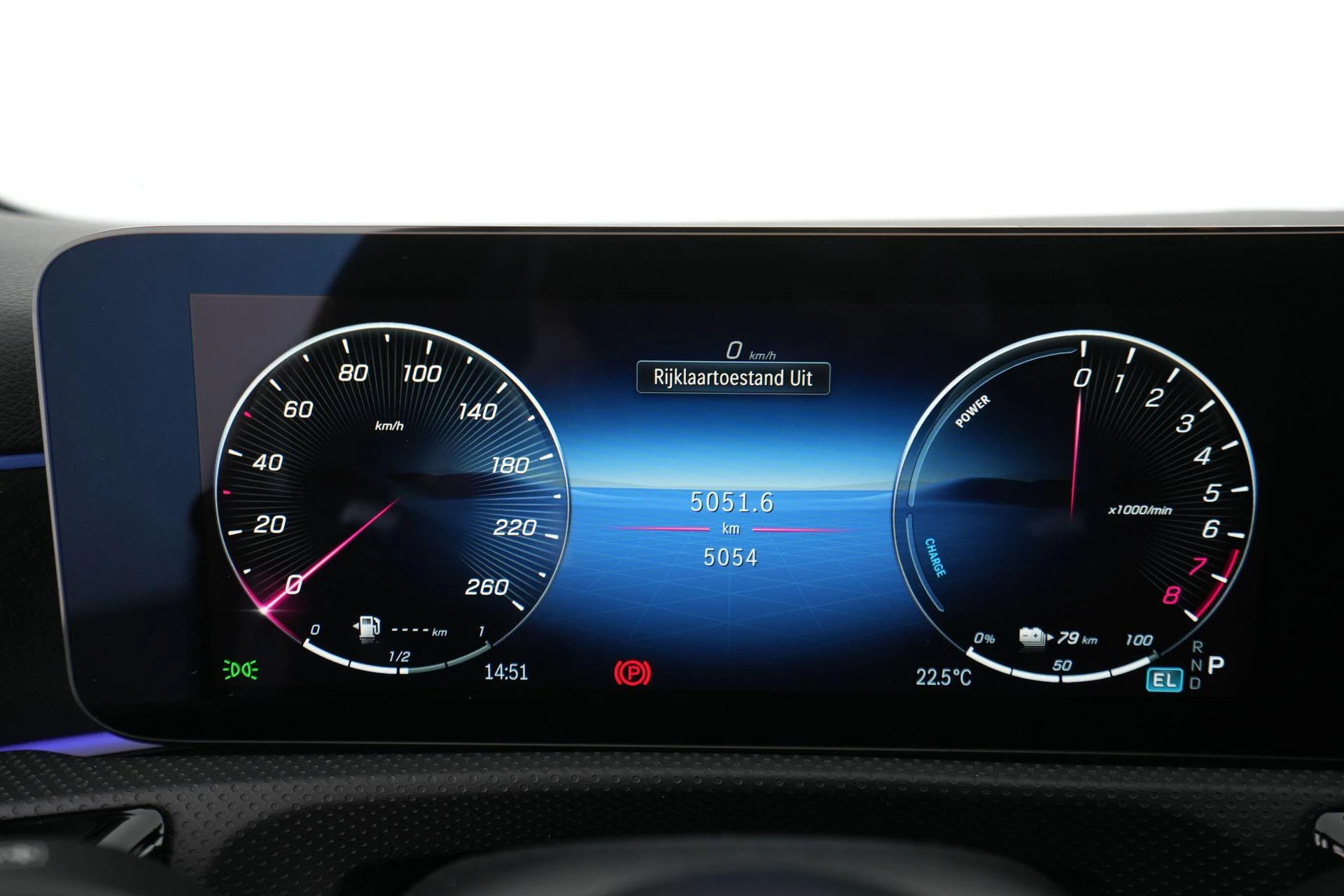 Mercedes-Benz A-Klasse 250 e AMG Line + PANO DAK + NIGHTPAKKET + CARPLAY +