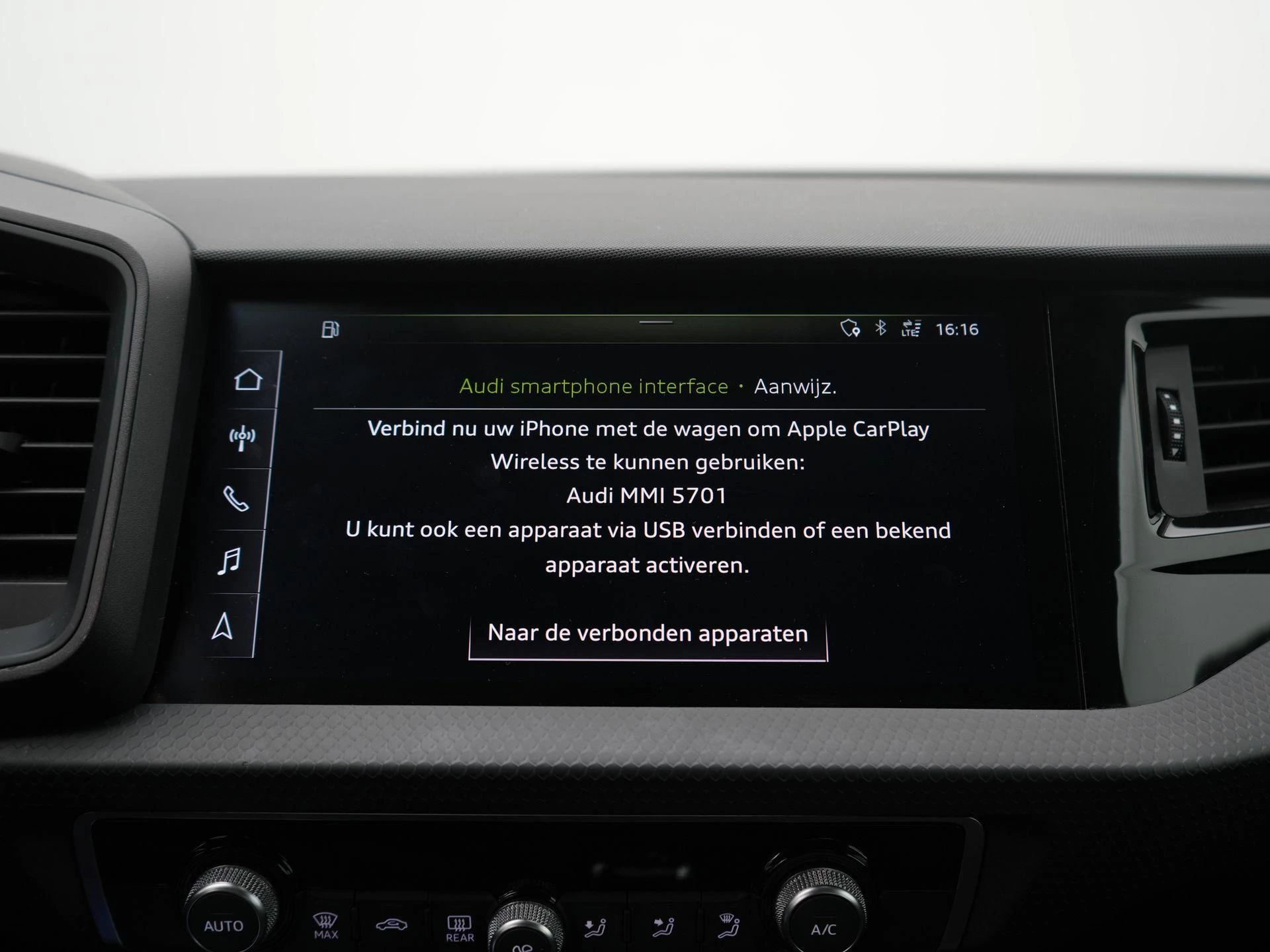 Audi-A1 Sportback-image-16