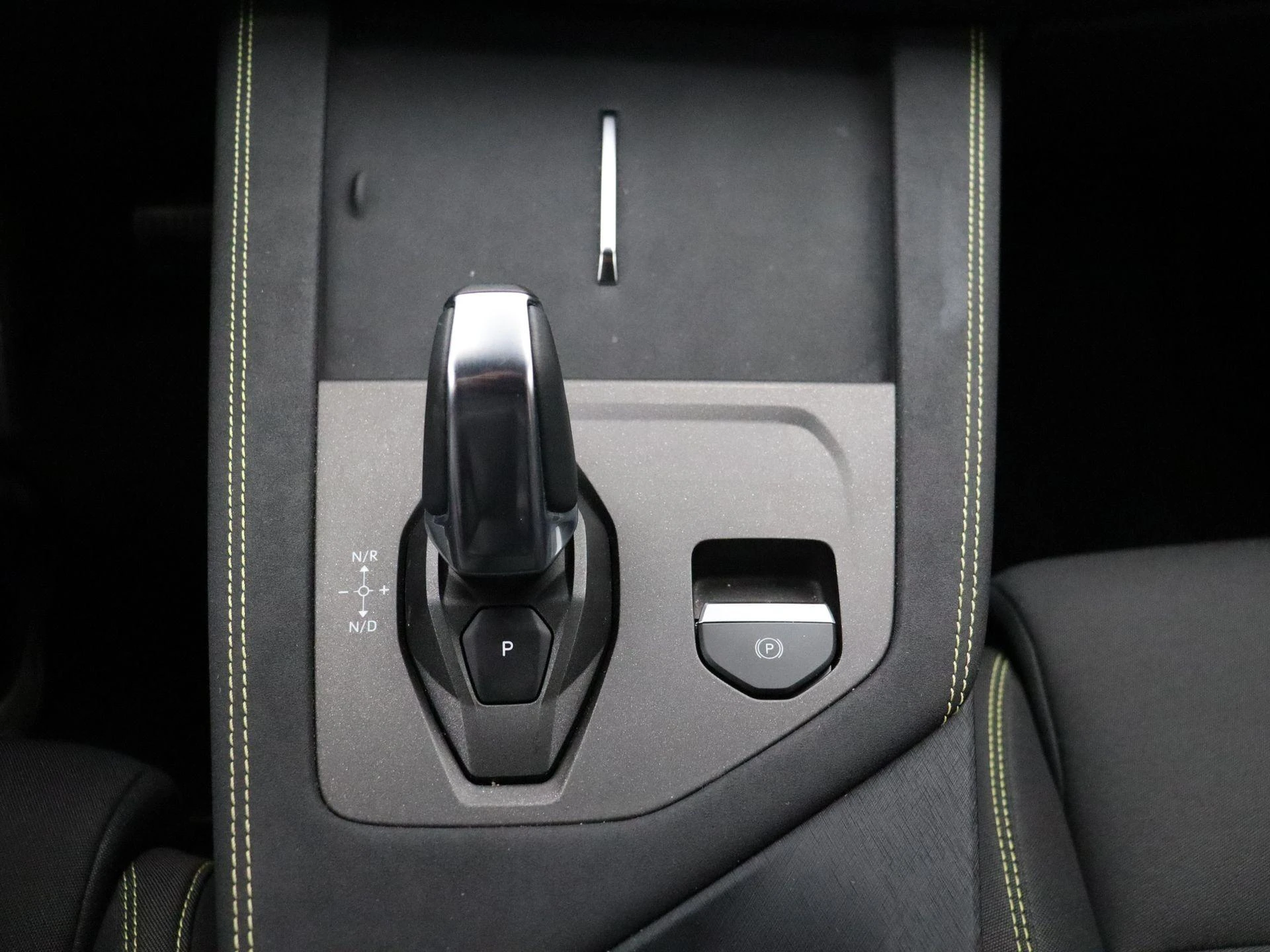 Lynk & Co-01-image-19
