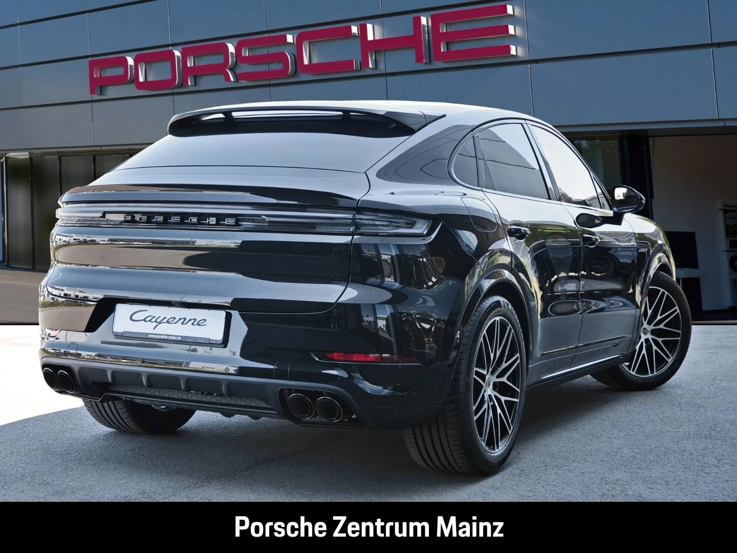 Porsche-Cayenne-image-2