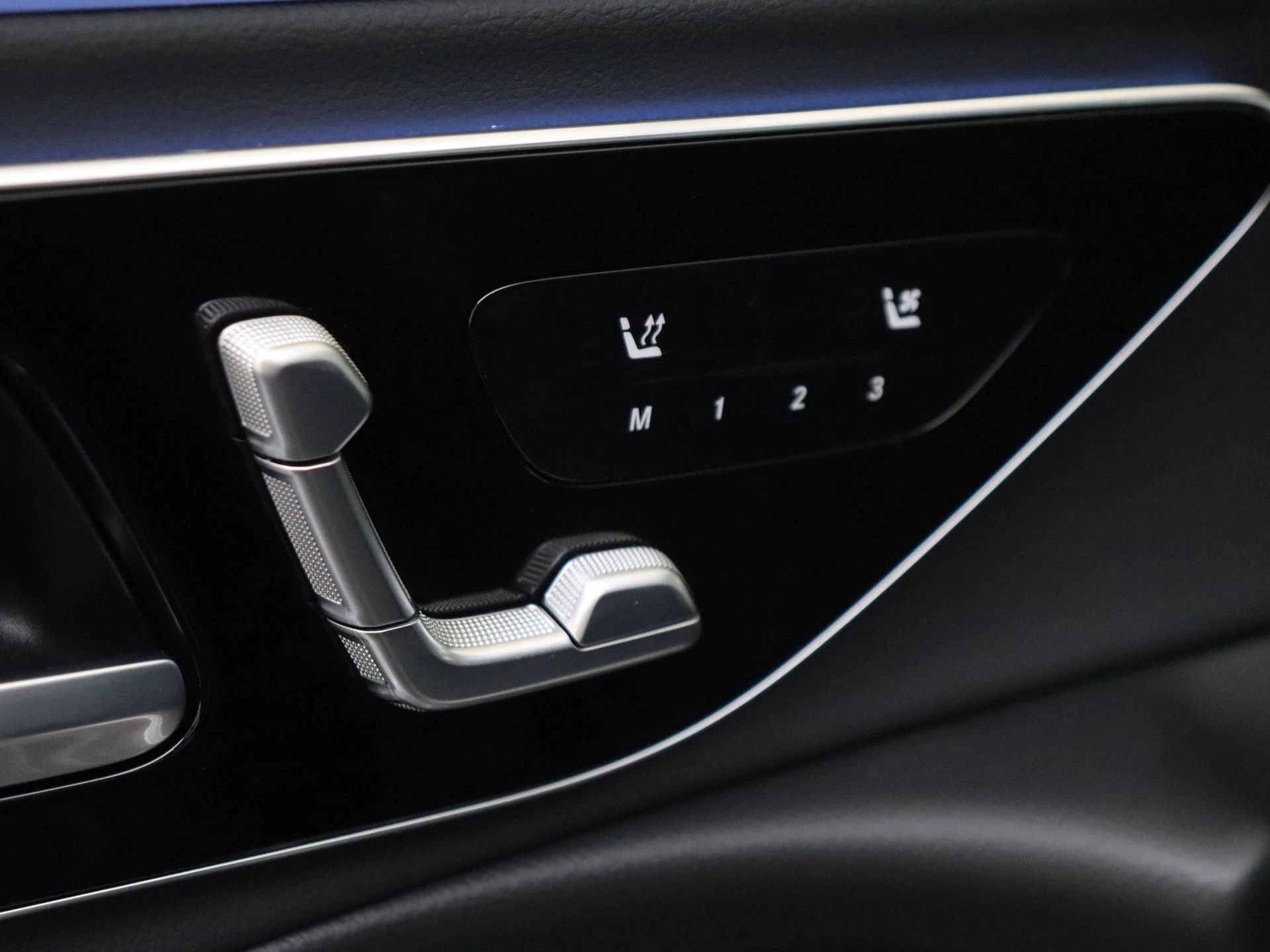 Mercedes-Benz-E-Klasse-image-29